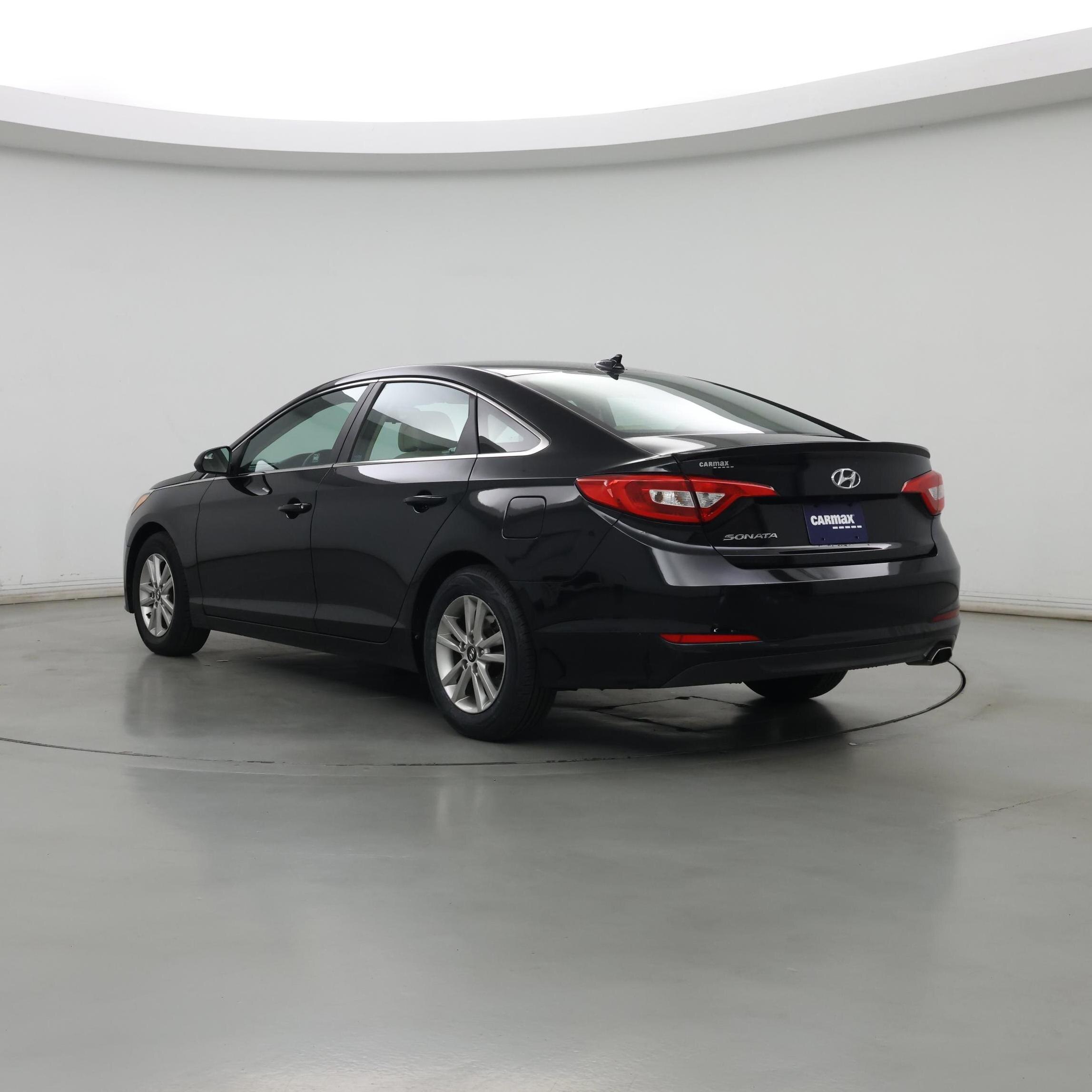 Thumbnail: 2017 Hyundai Sonata - 2