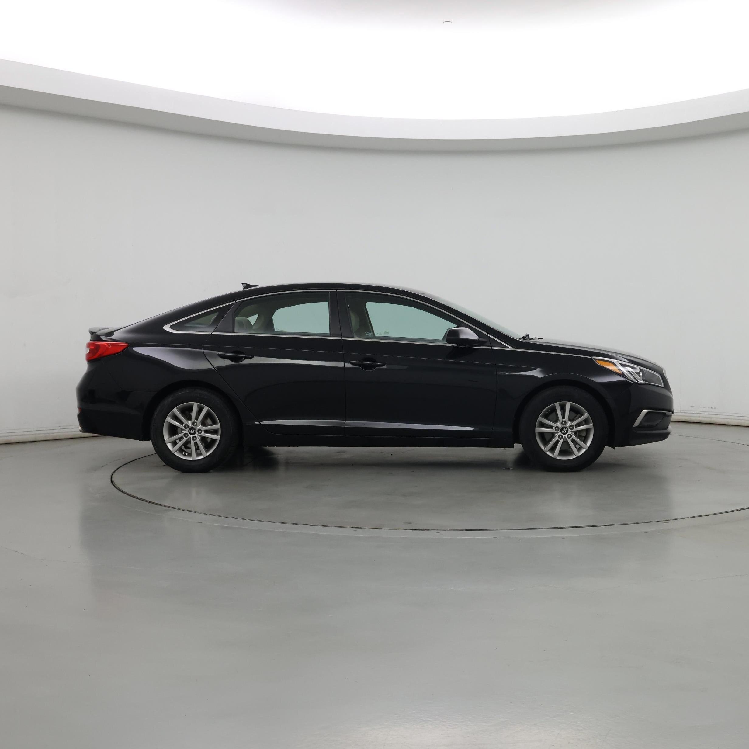 Thumbnail: 2017 Hyundai Sonata - 7