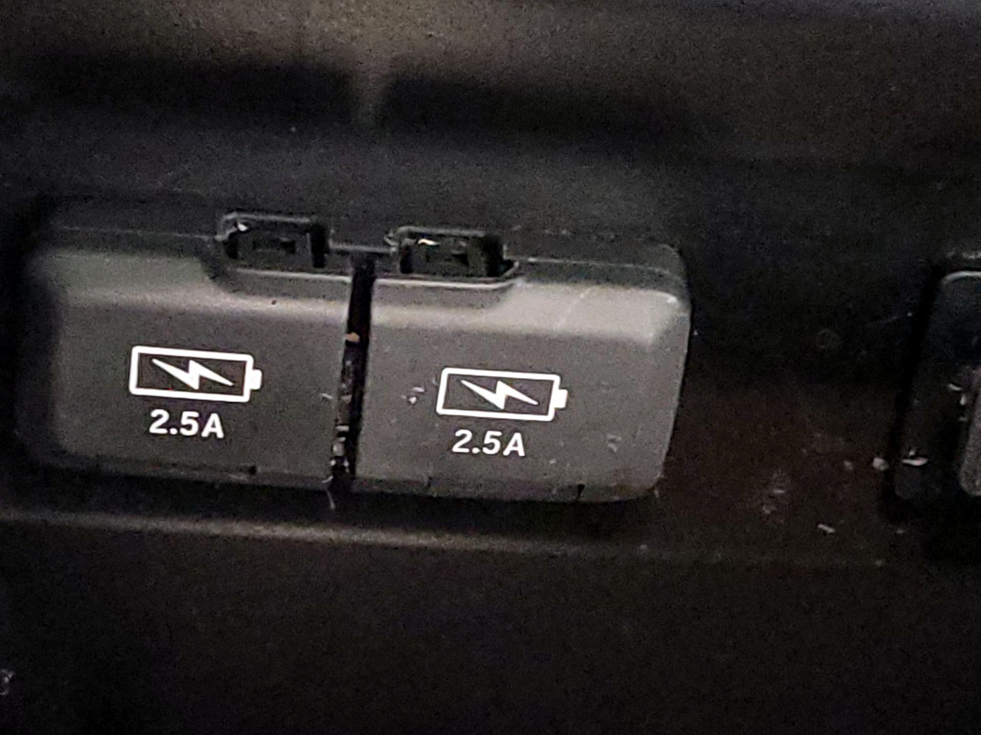 Thumbnail: 2020 Acura MDX - 18