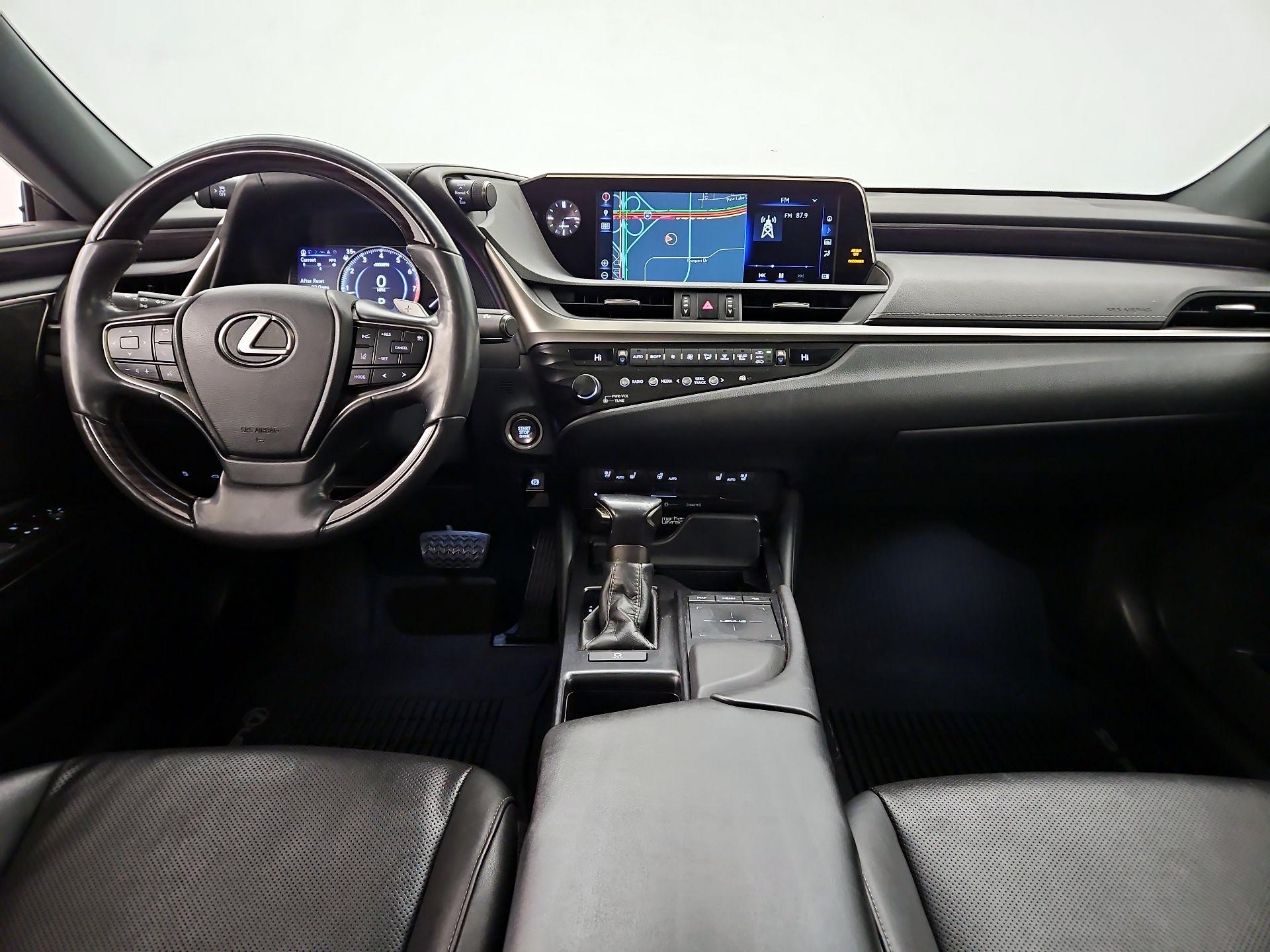 Thumbnail: 2019 Lexus ES - 9