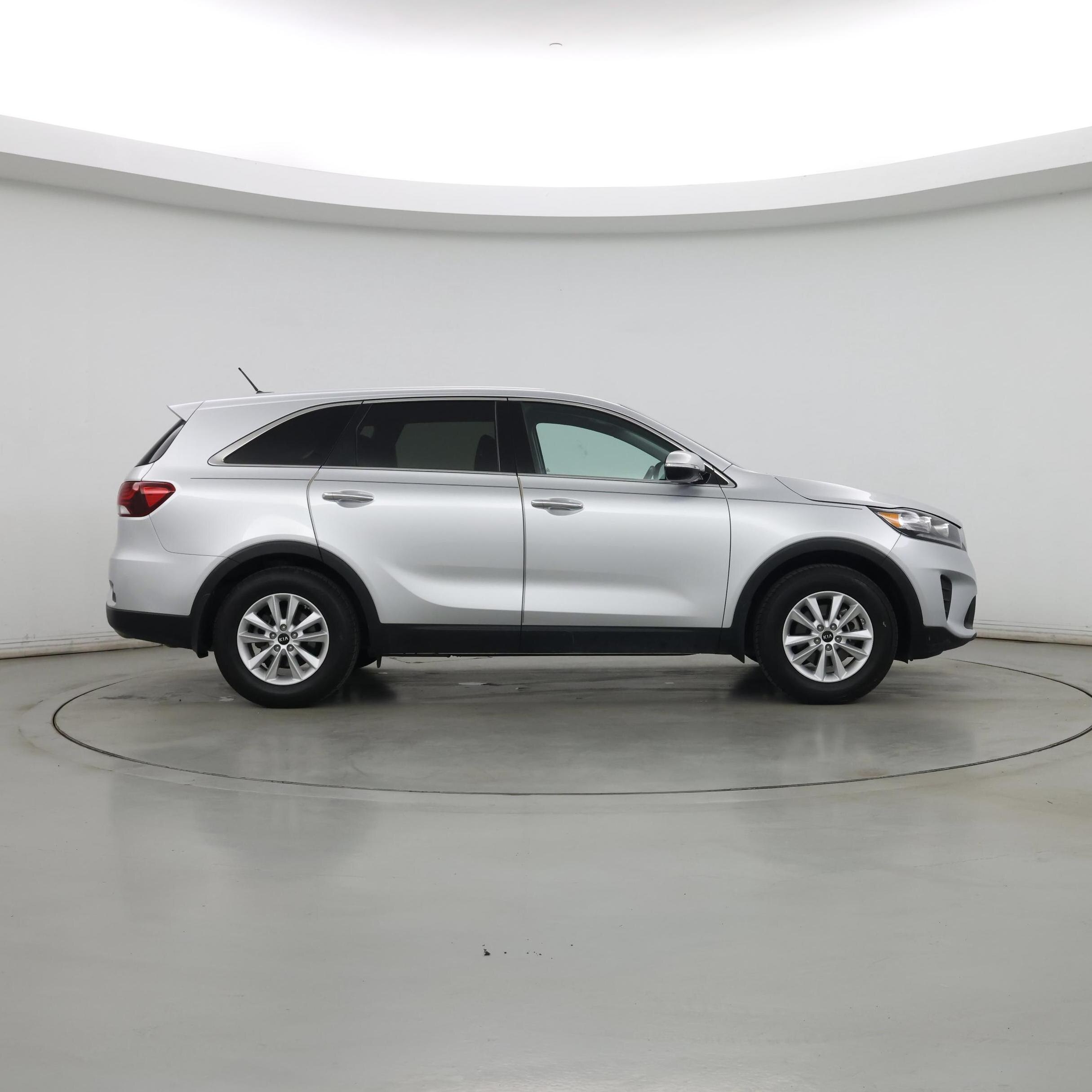 Thumbnail: 2019 Kia Sorento - 7