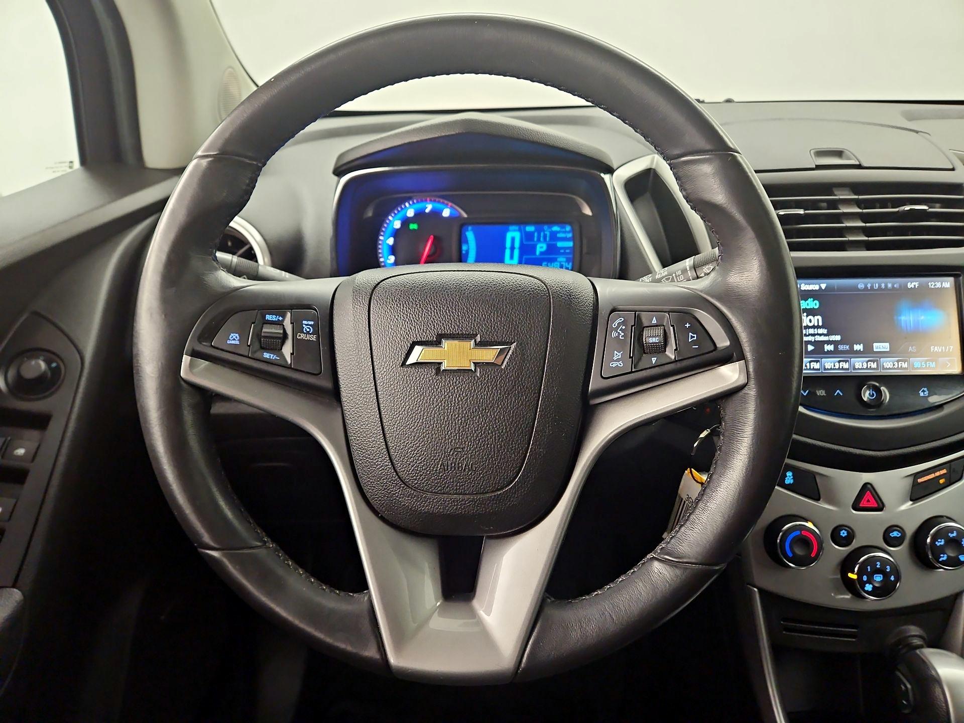 Thumbnail: 2016 Chevrolet Trax - 10