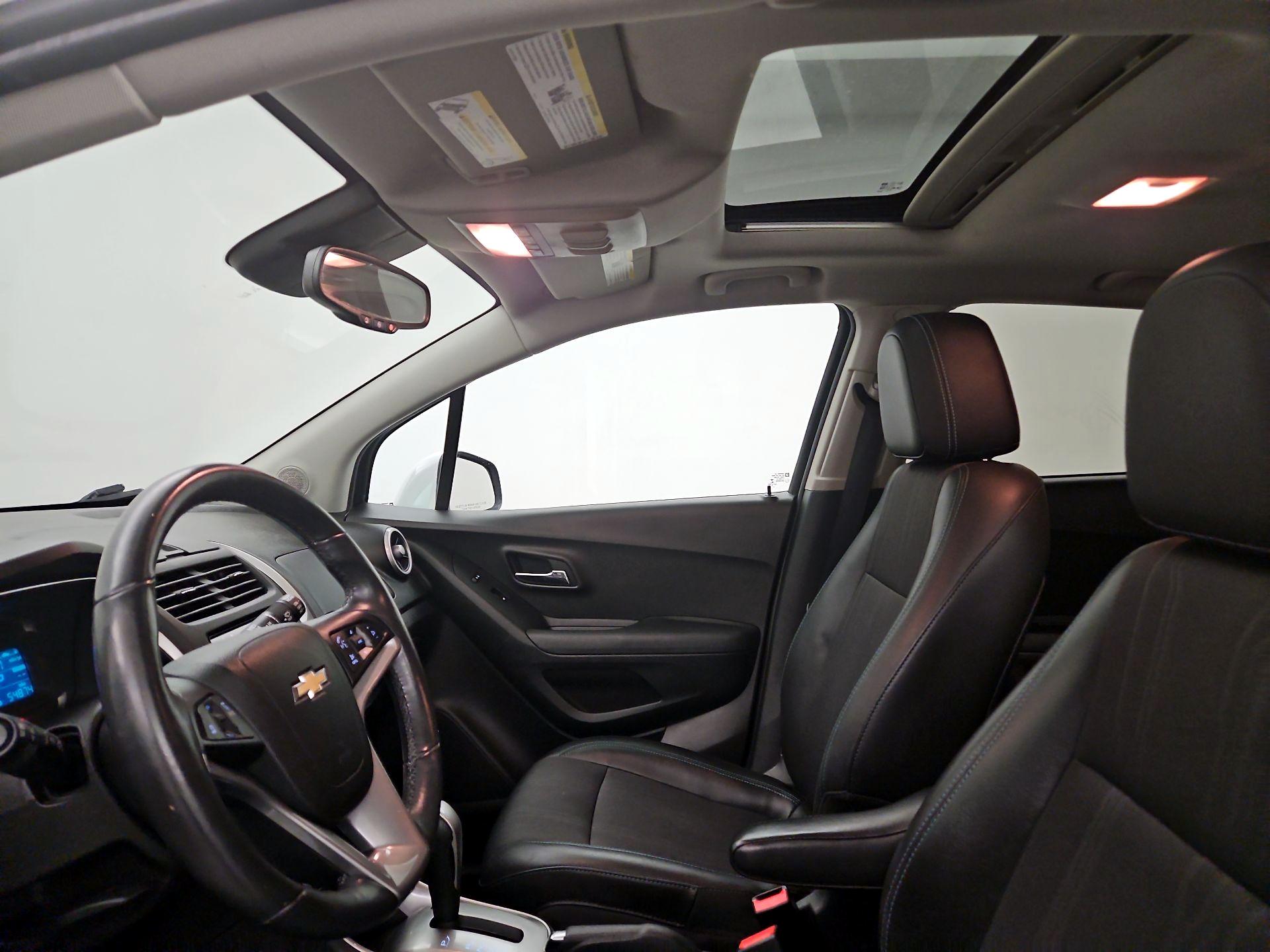 Thumbnail: 2016 Chevrolet Trax - 18