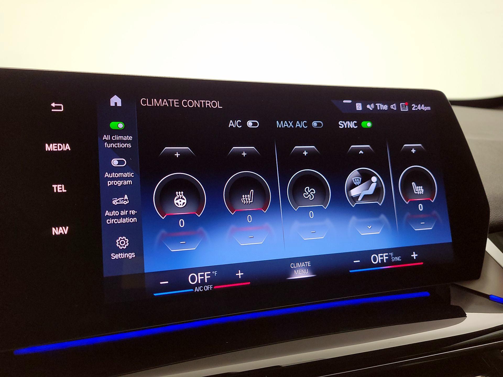 Thumbnail: 2023 BMW X1 - 16