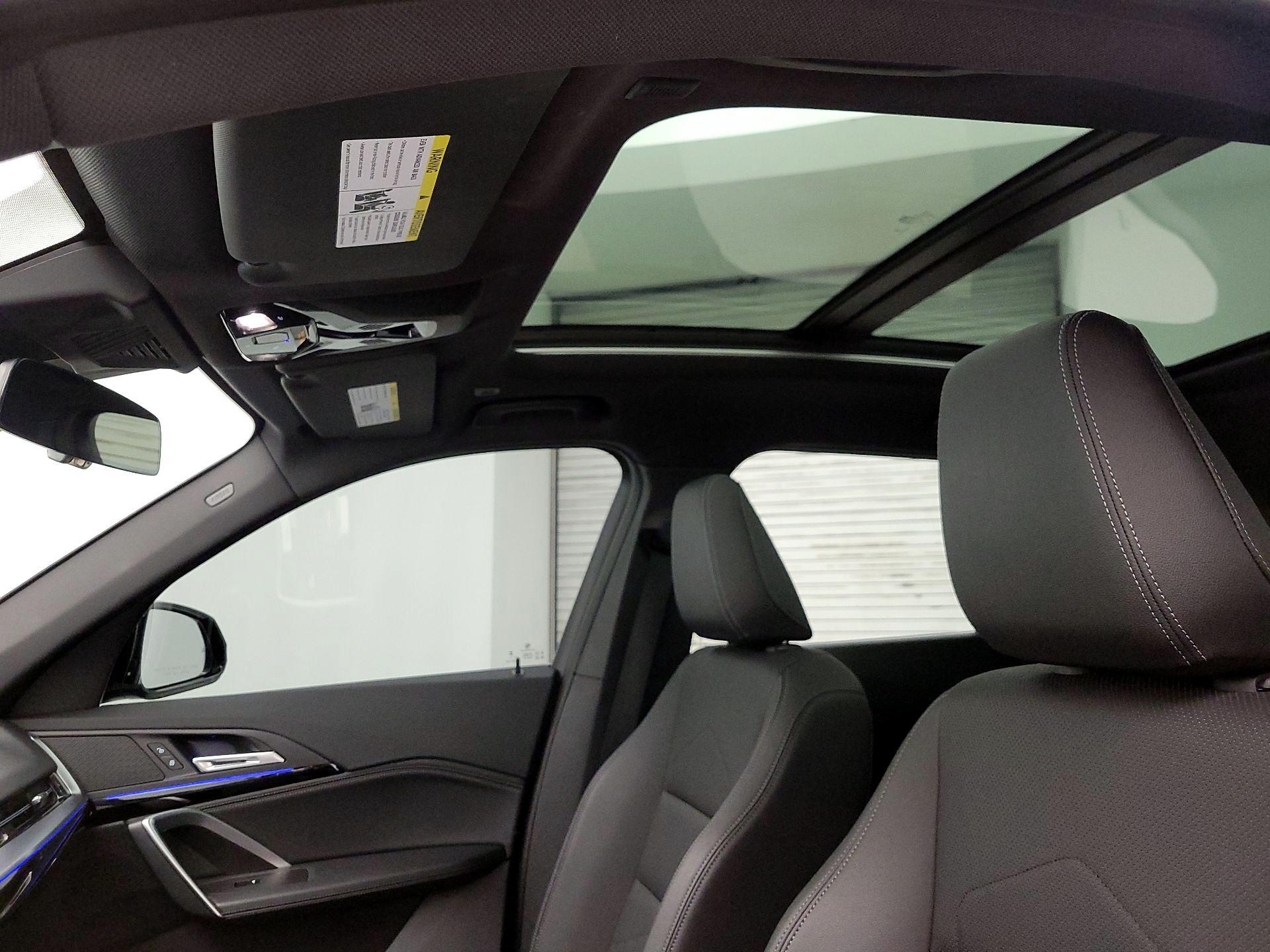 Thumbnail: 2023 BMW X1 - 18