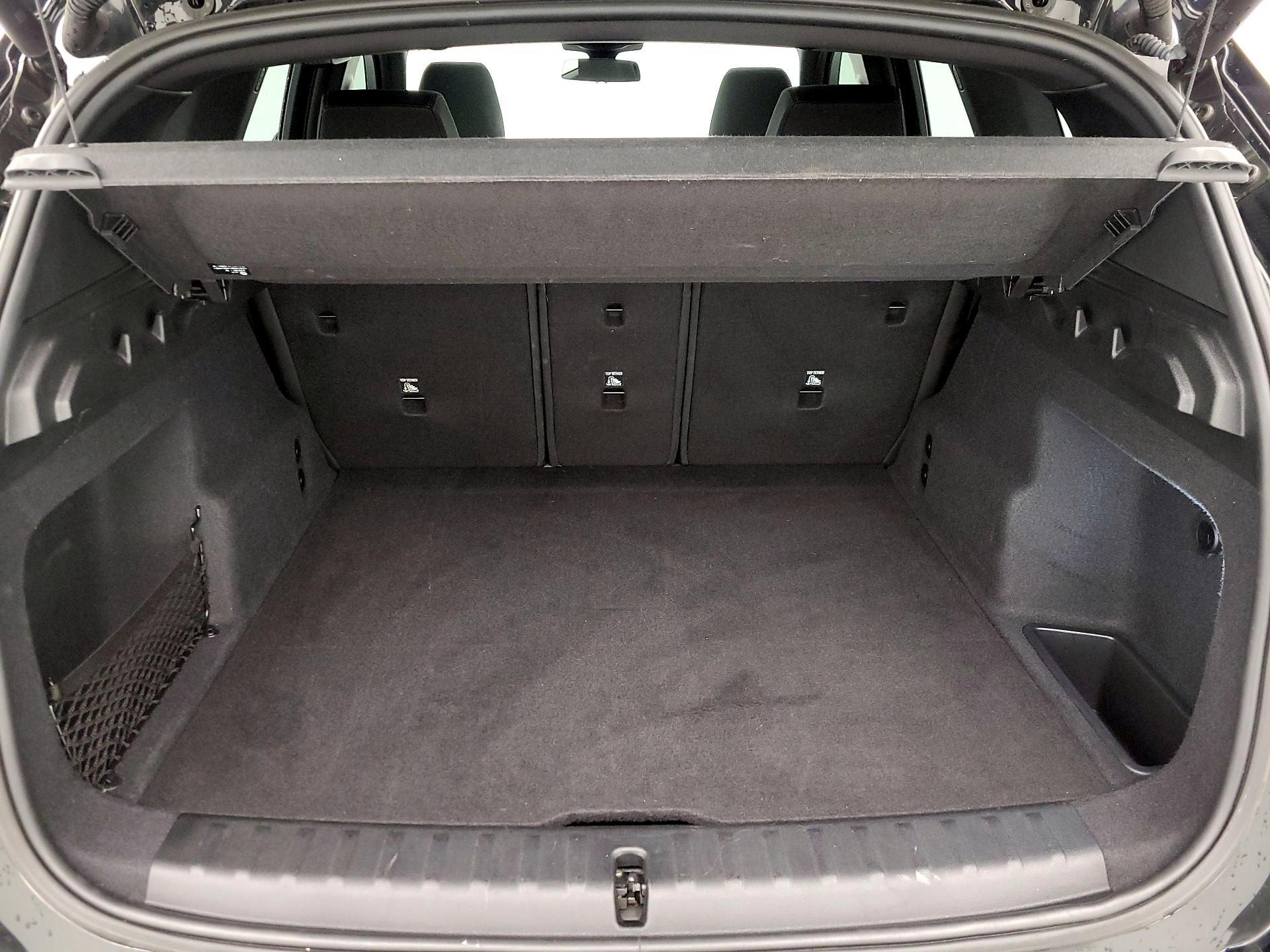 Thumbnail: 2023 BMW X1 - 20