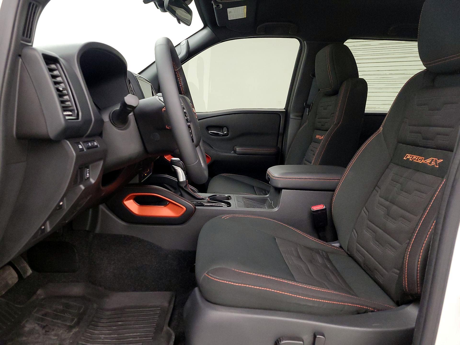 Thumbnail: 2023 Nissan Frontier - 11