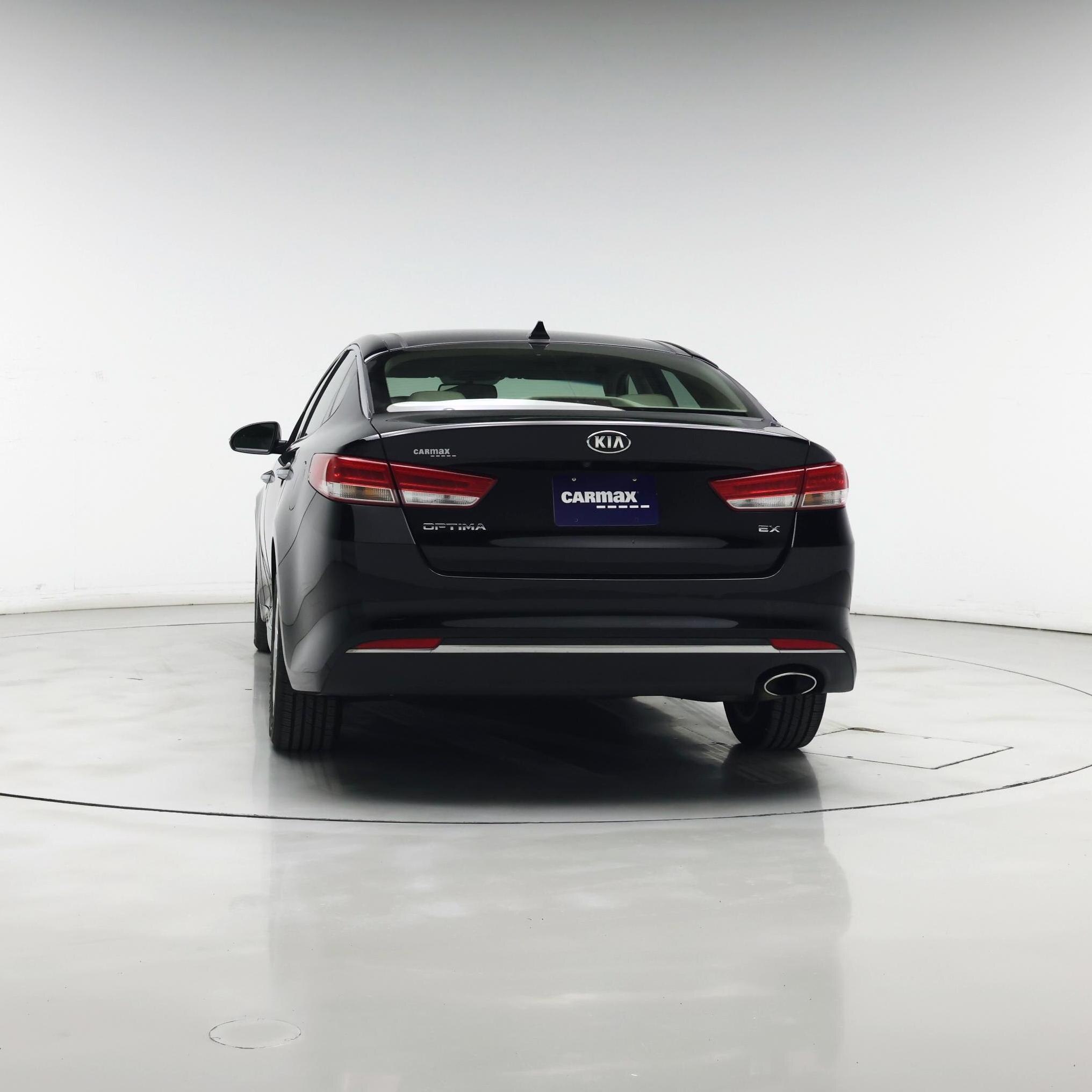 Thumbnail: 2017 Kia Optima - 6