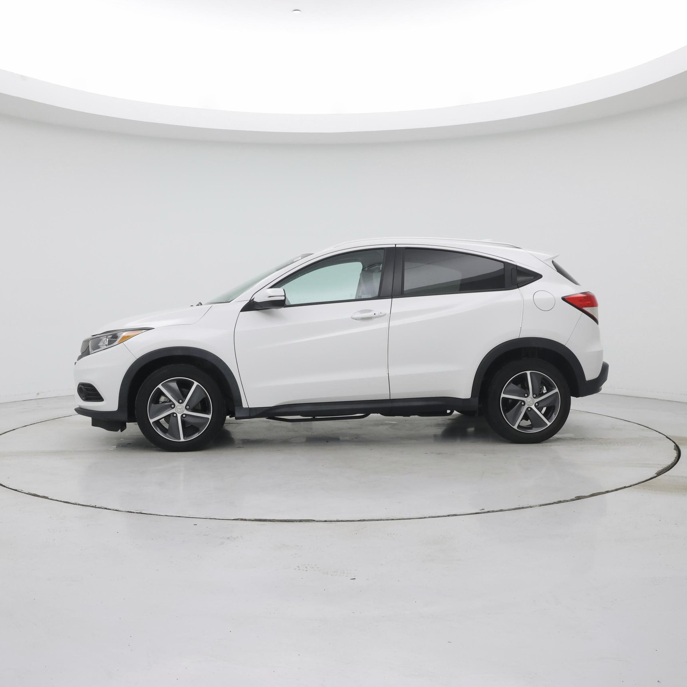 Thumbnail: 2021 Honda HR-V - 3