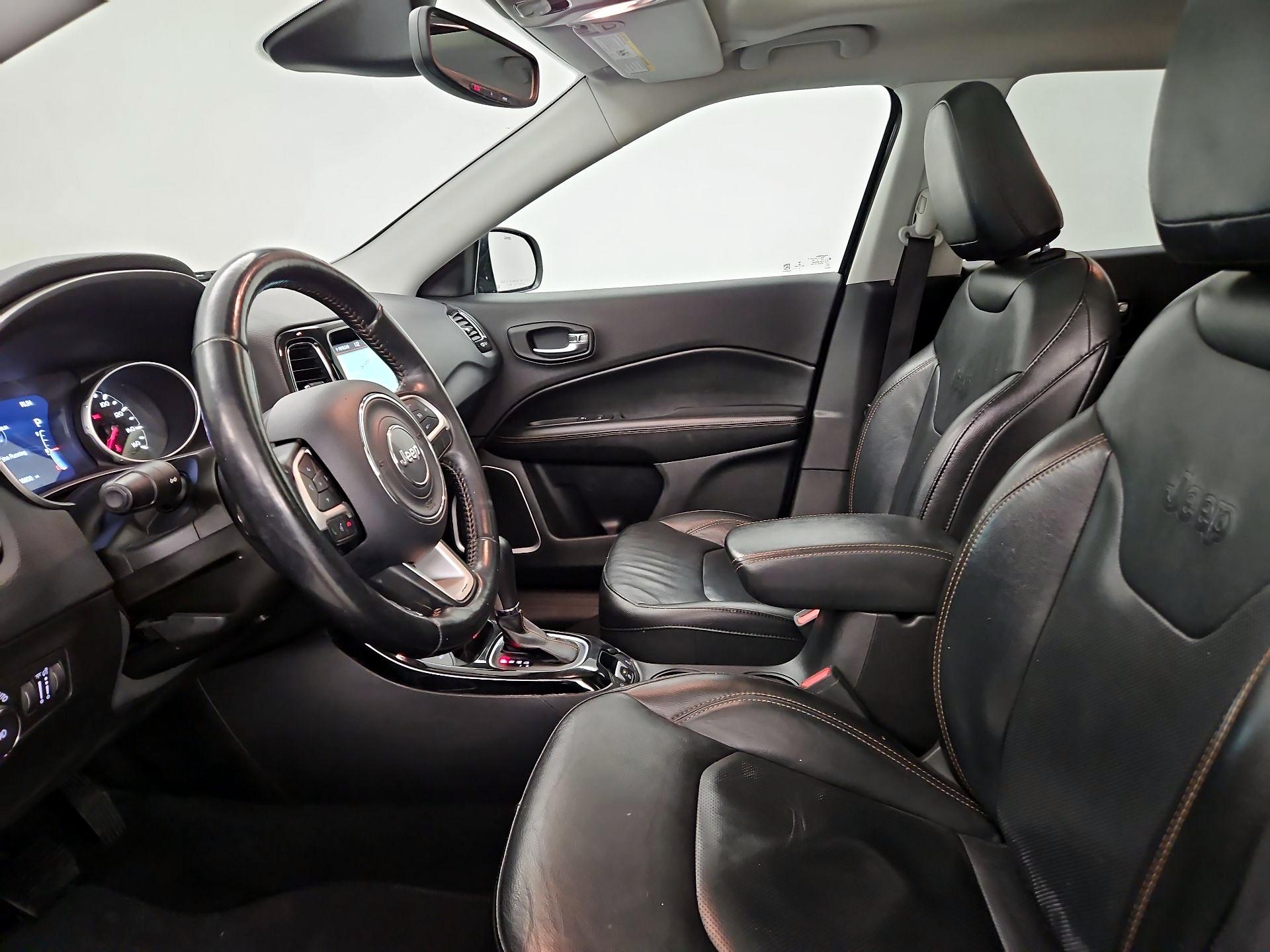 Thumbnail: 2020 Jeep Compass - 11