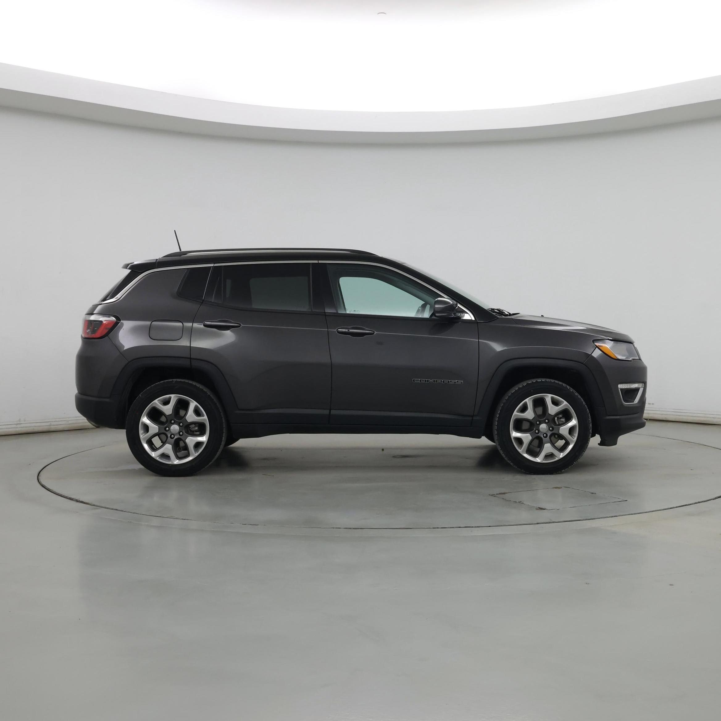 Thumbnail: 2020 Jeep Compass - 7