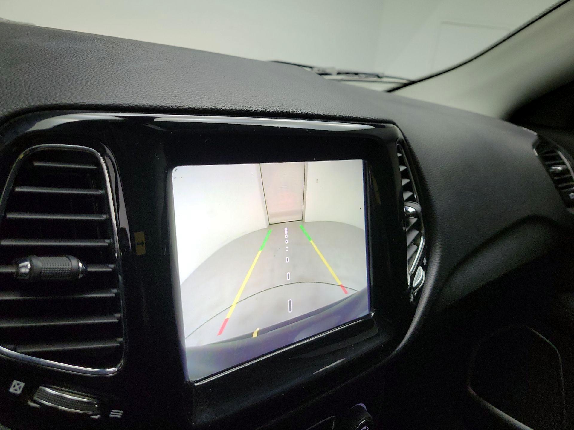 Thumbnail: 2020 Jeep Compass - 13