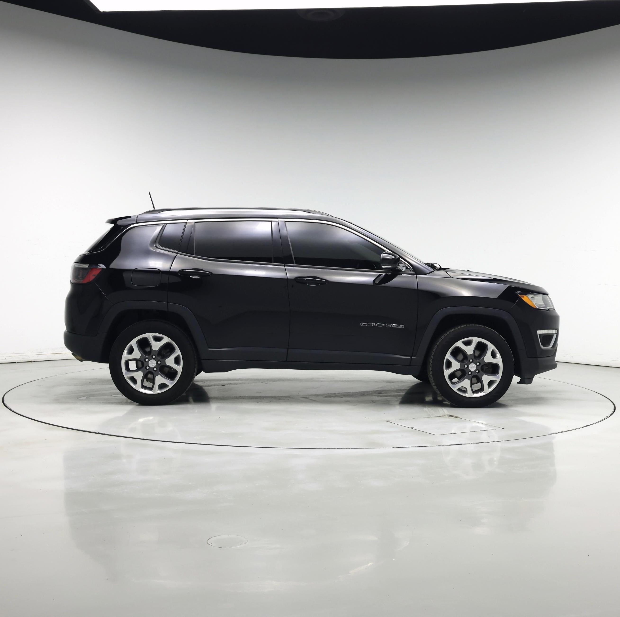Thumbnail: 2020 Jeep Compass - 7