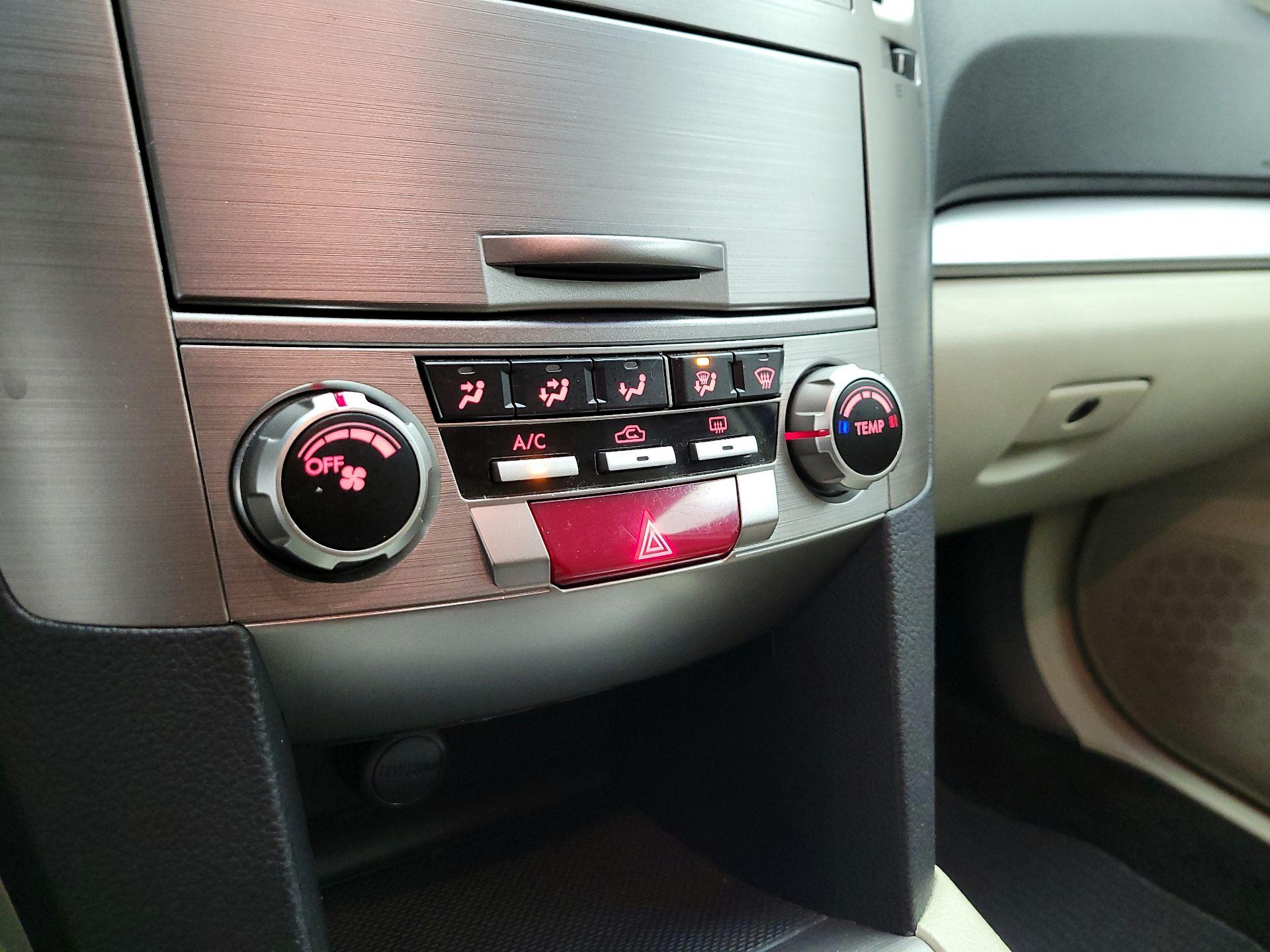 Thumbnail: 2014 Subaru Outback - 14