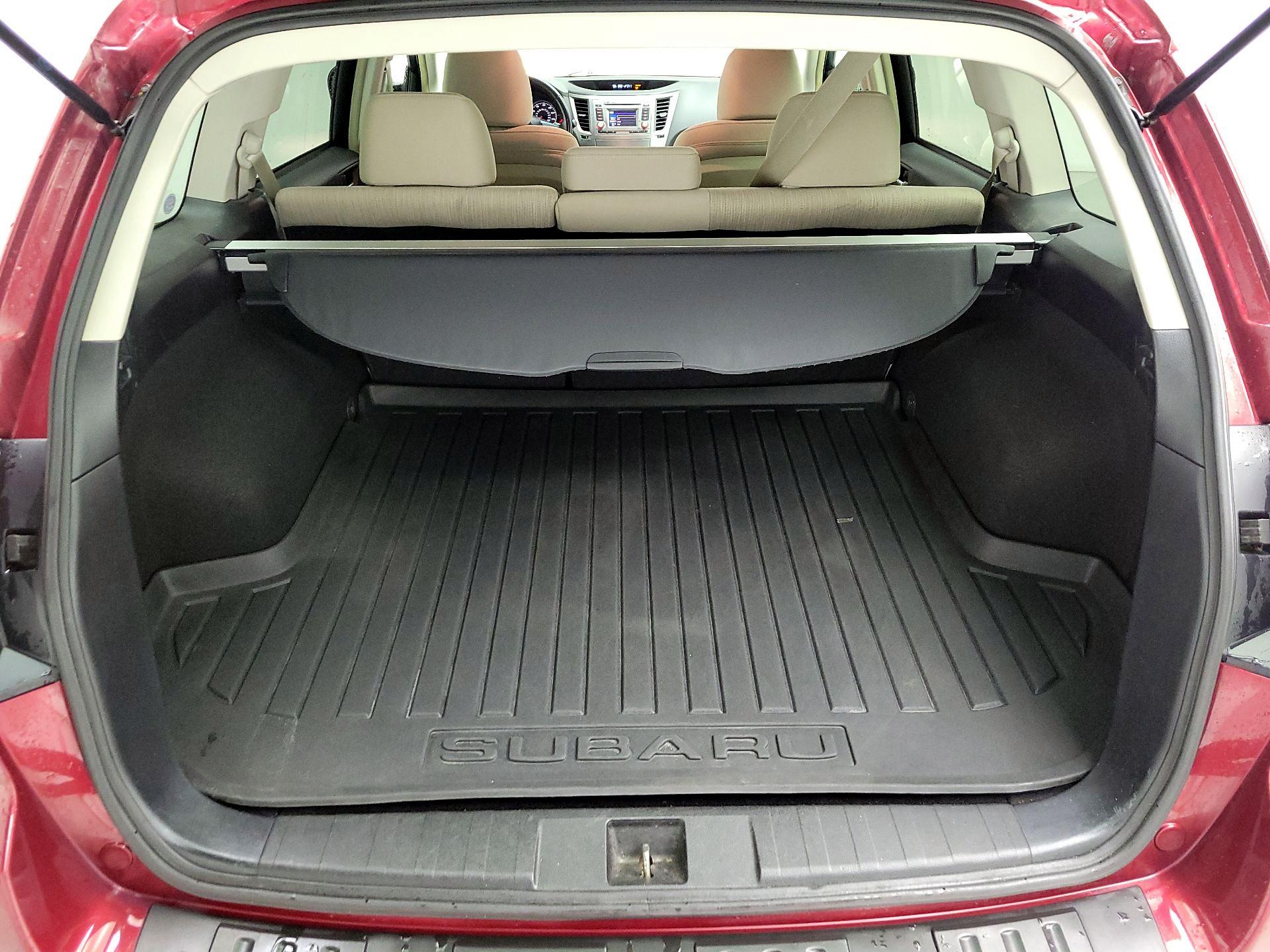 Thumbnail: 2014 Subaru Outback - 17