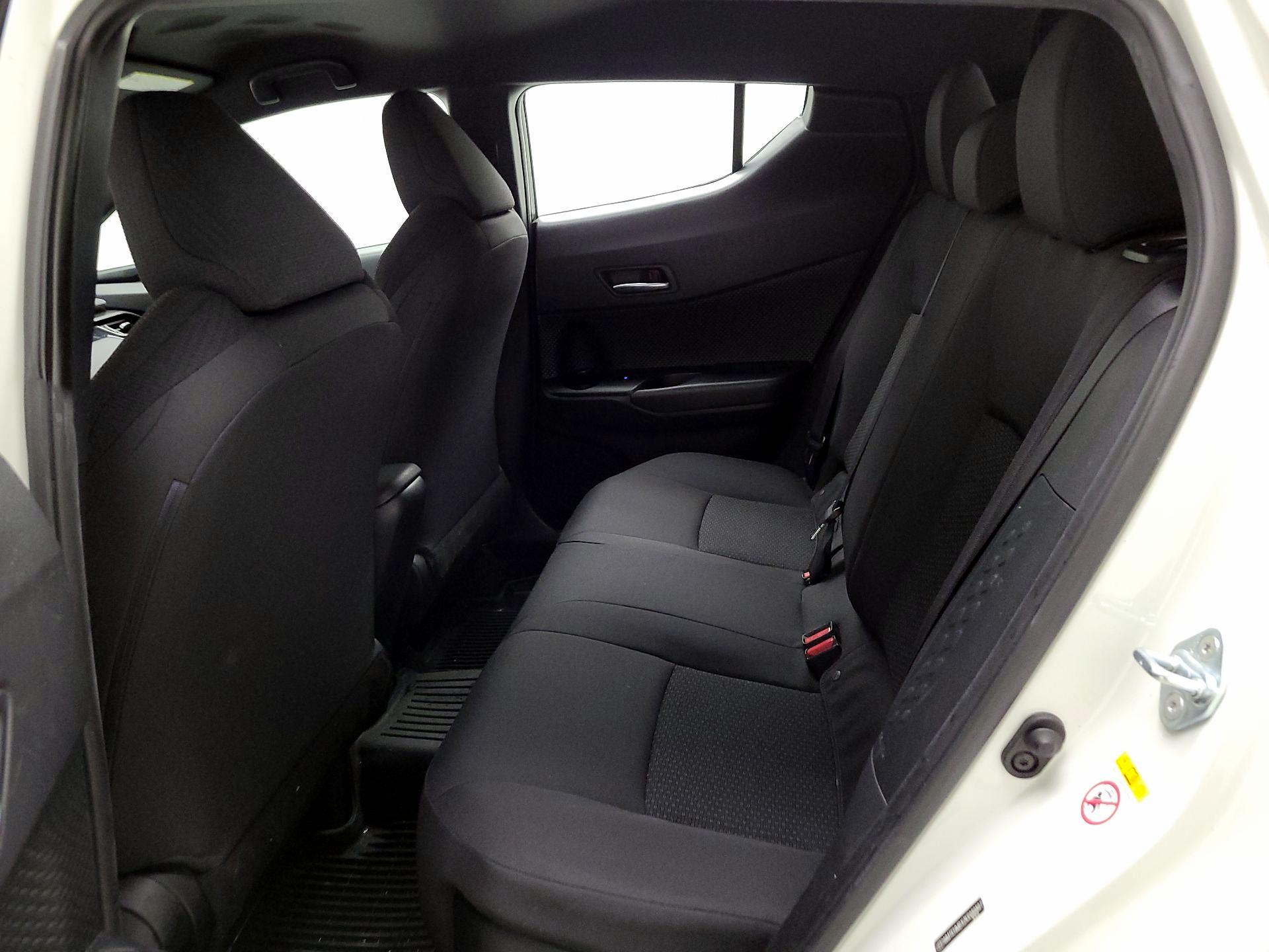 Thumbnail: 2019 Toyota C-HR - 18