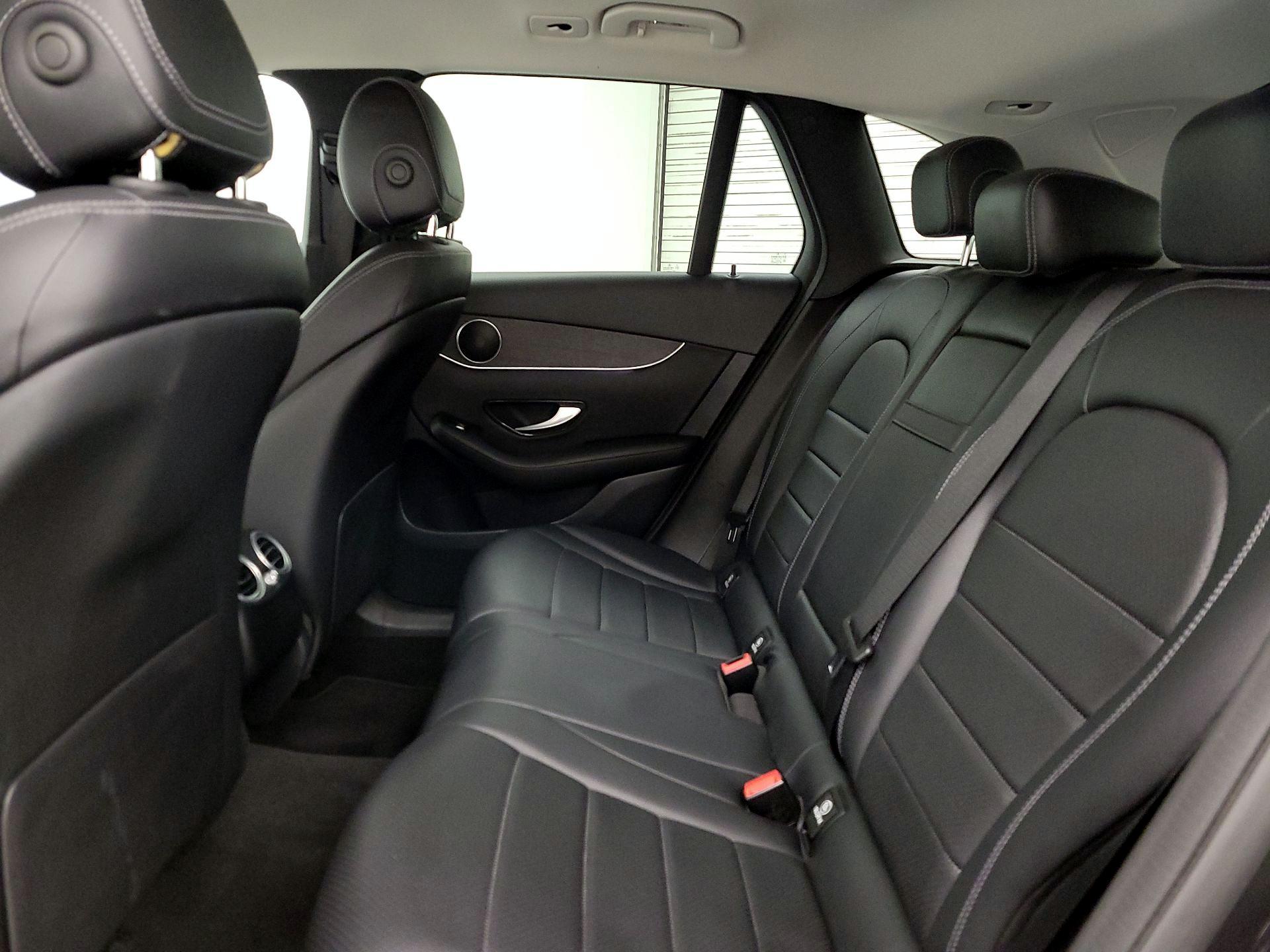 Thumbnail: 2022 Mercedes-Benz GLC - 19