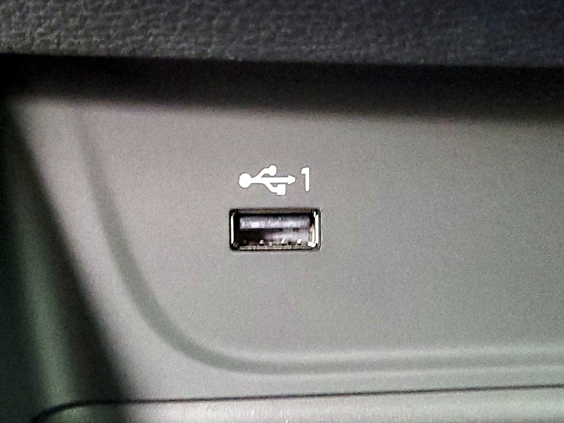 Thumbnail: 2021 Audi A4 - 18