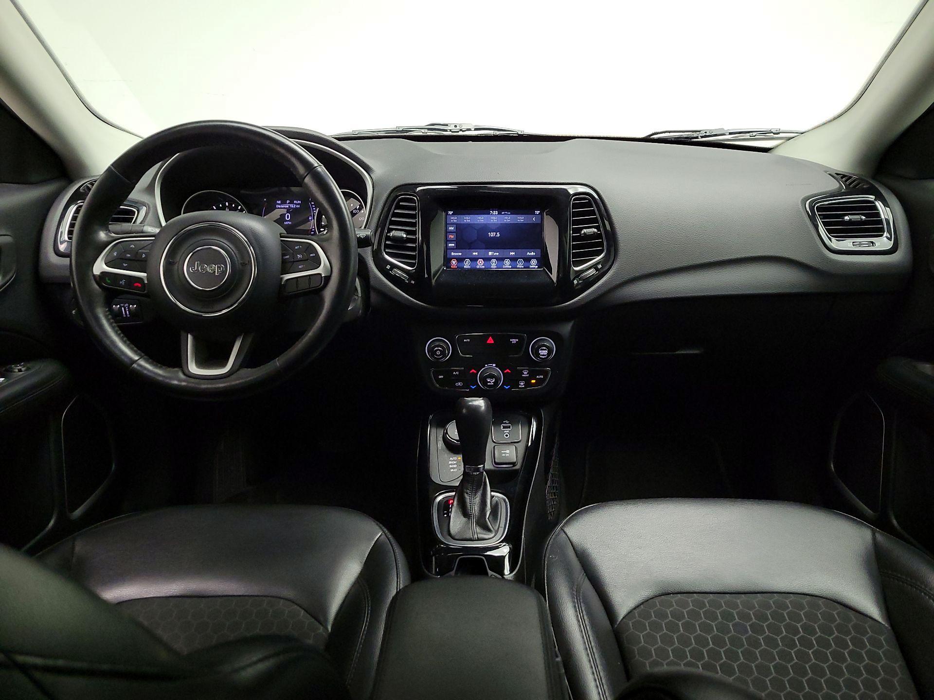 Thumbnail: 2019 Jeep Compass - 9