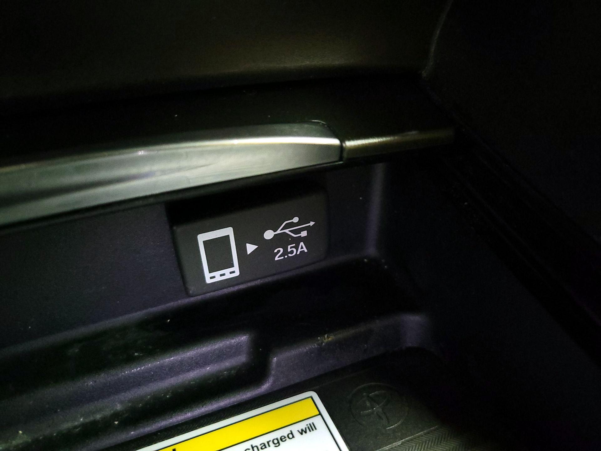 Thumbnail: 2019 Acura TLX - 19