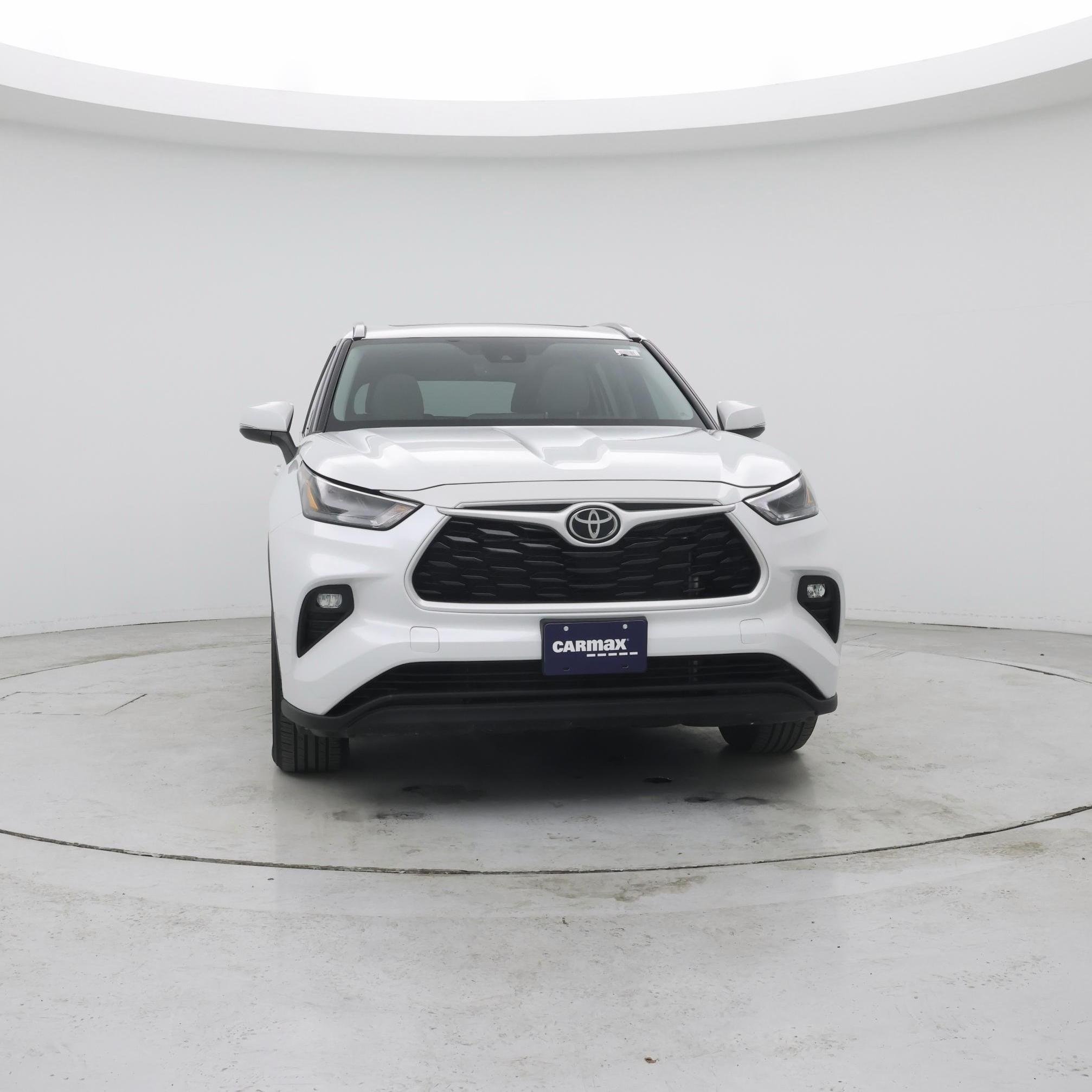 Thumbnail: 2022 Toyota Highlander - 5