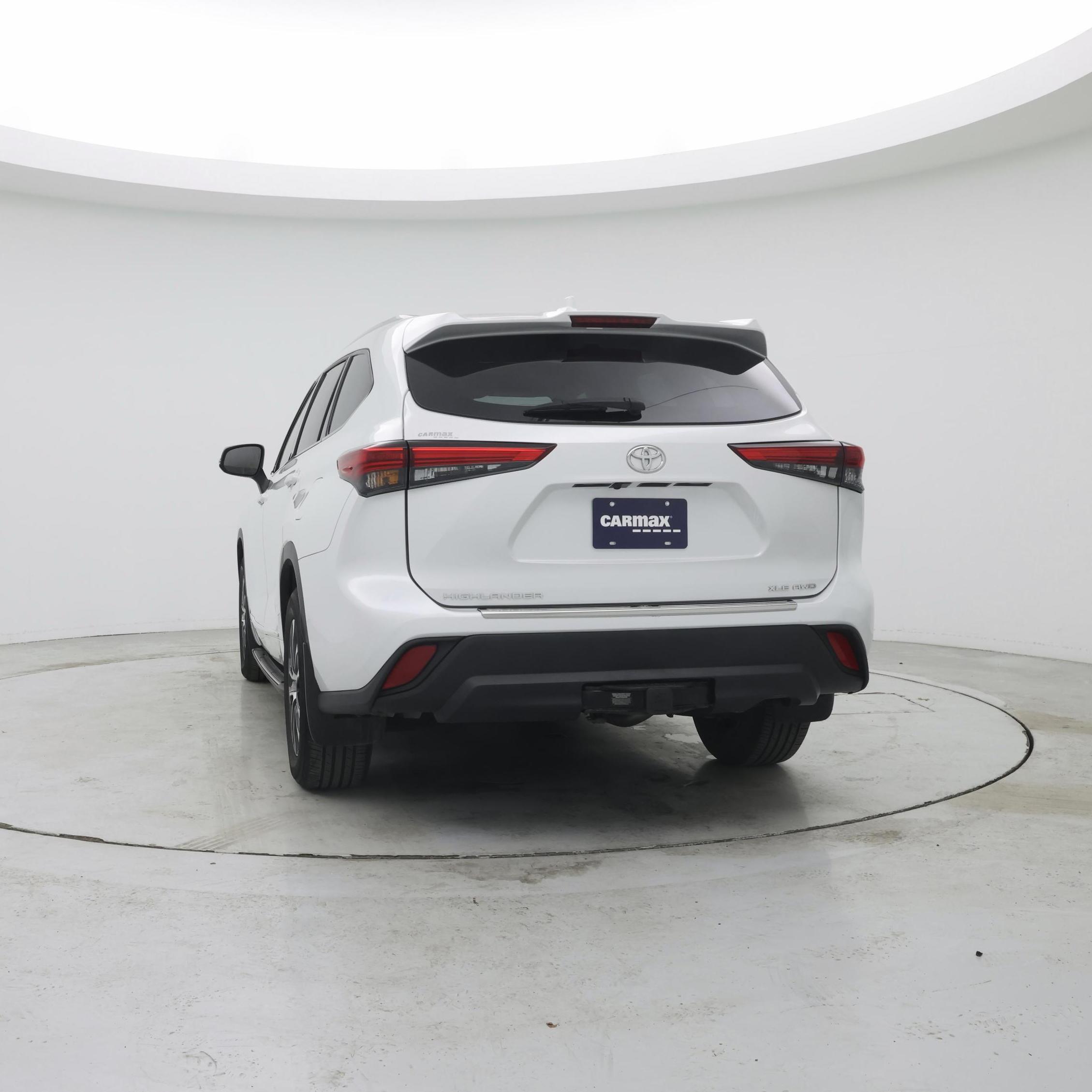 Thumbnail: 2022 Toyota Highlander - 6