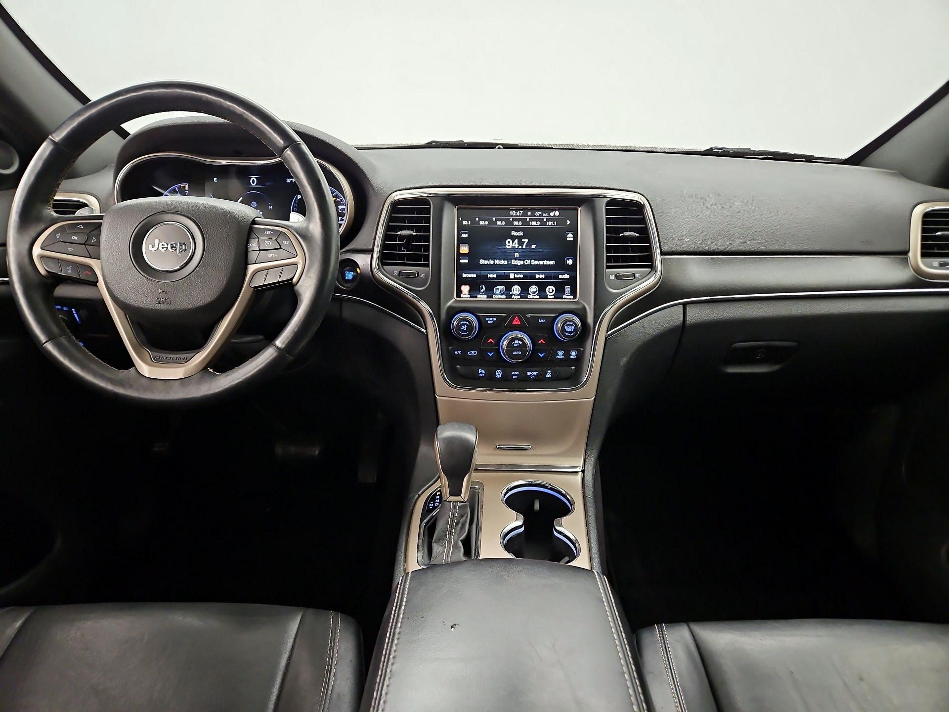 Thumbnail: 2017 Jeep Grand Cherokee - 9