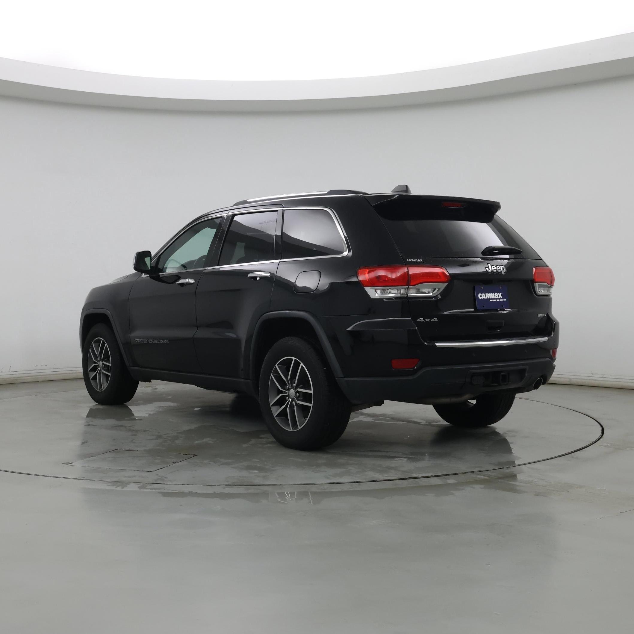 Thumbnail: 2017 Jeep Grand Cherokee - 2