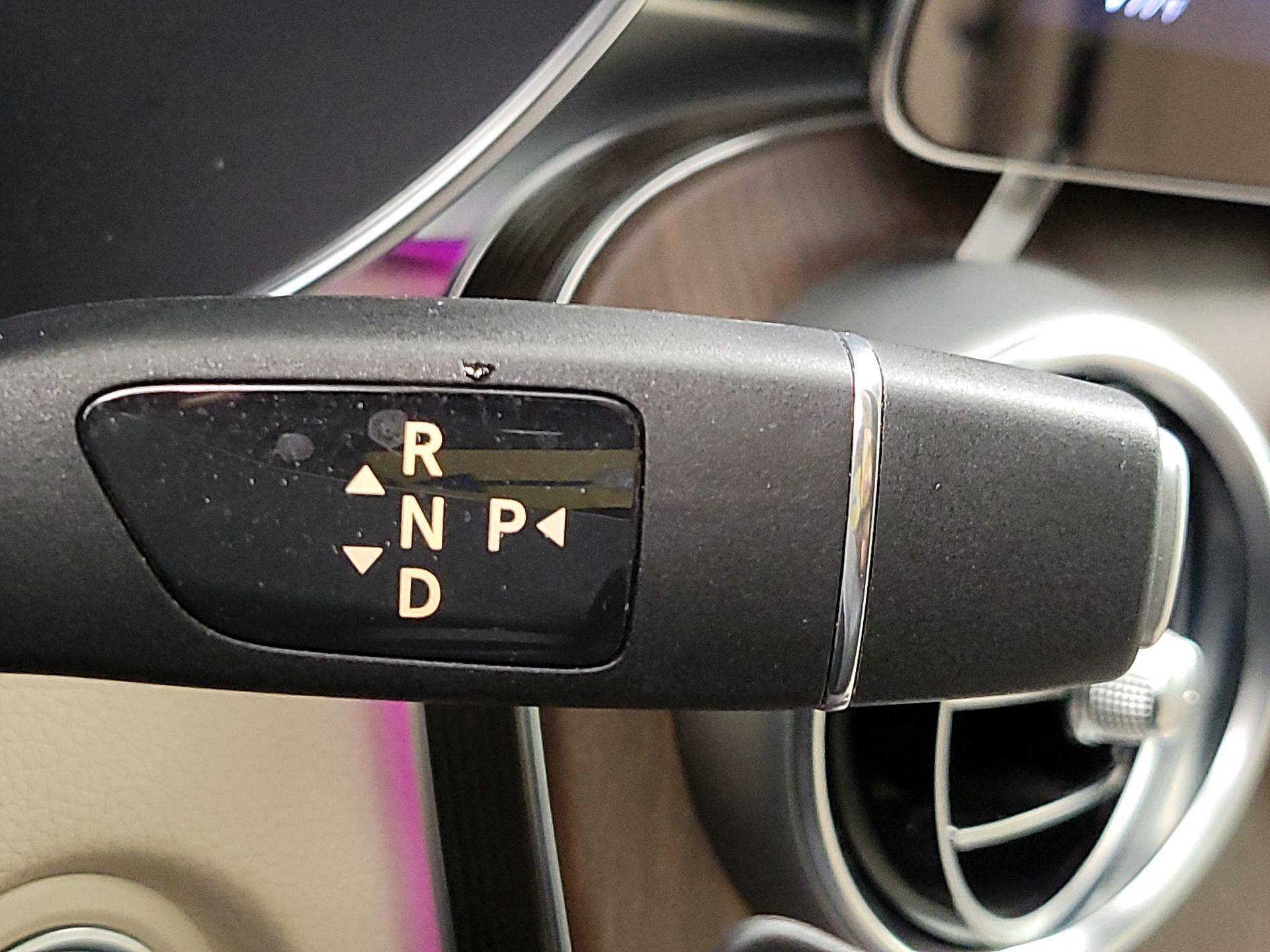 Thumbnail: 2022 Mercedes-Benz GLC - 17