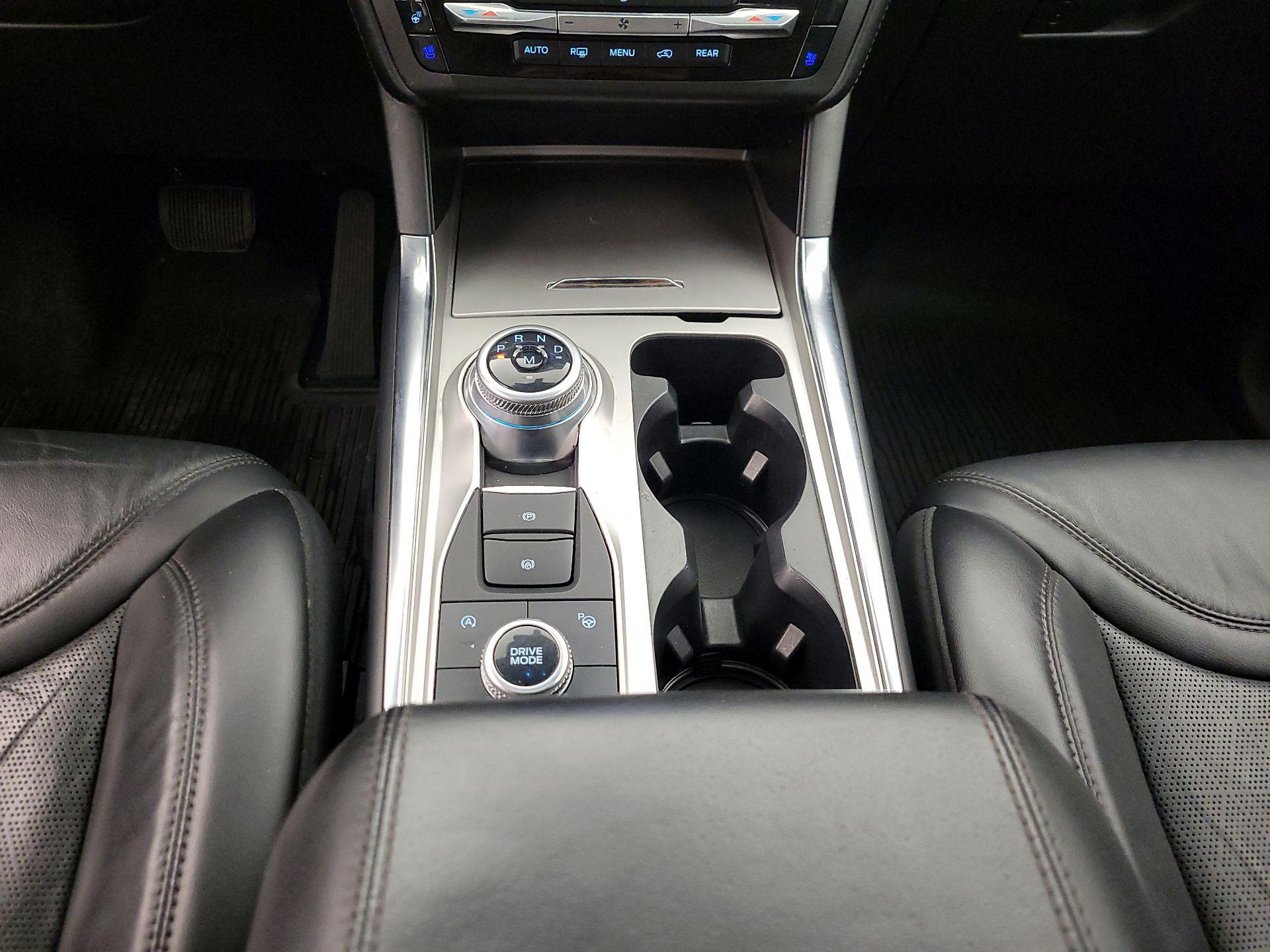 Thumbnail: 2020 Ford Explorer - 18