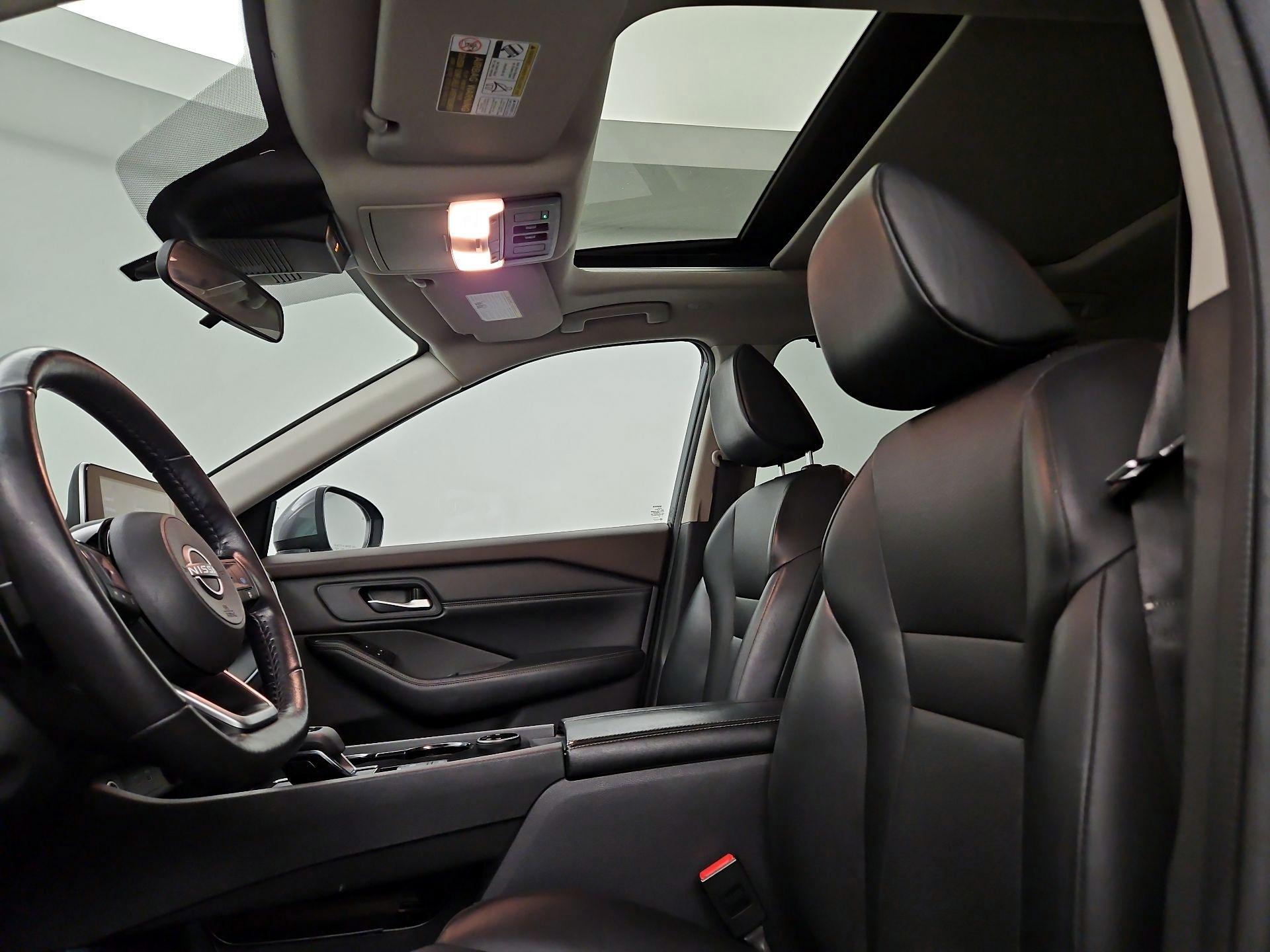 Thumbnail: 2023 Nissan Rogue - 19