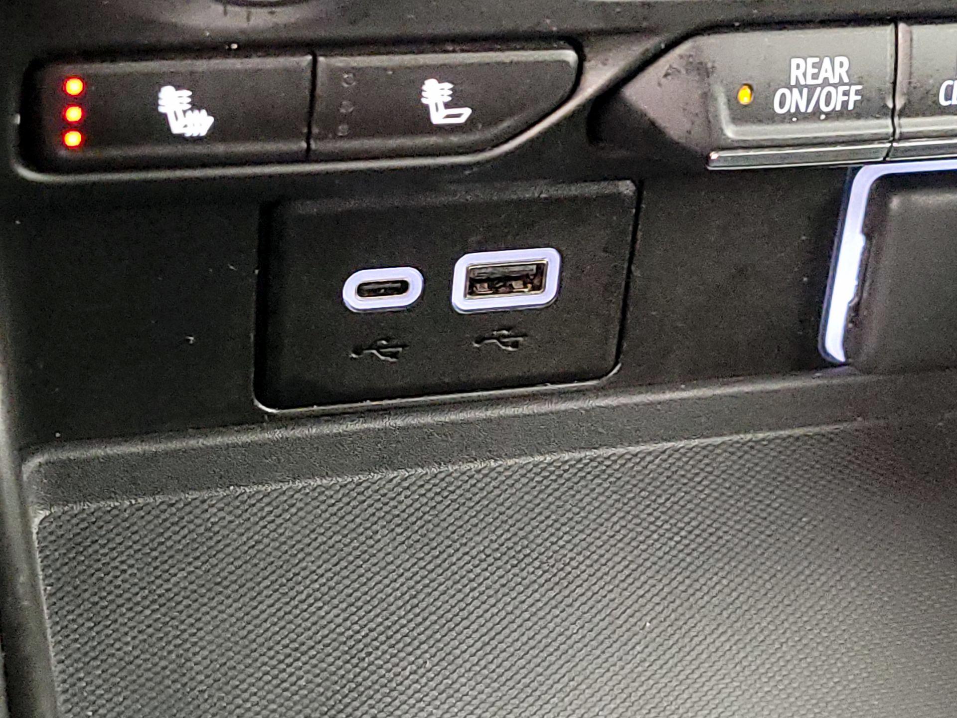 Thumbnail: 2024 Chevrolet Tahoe - 18