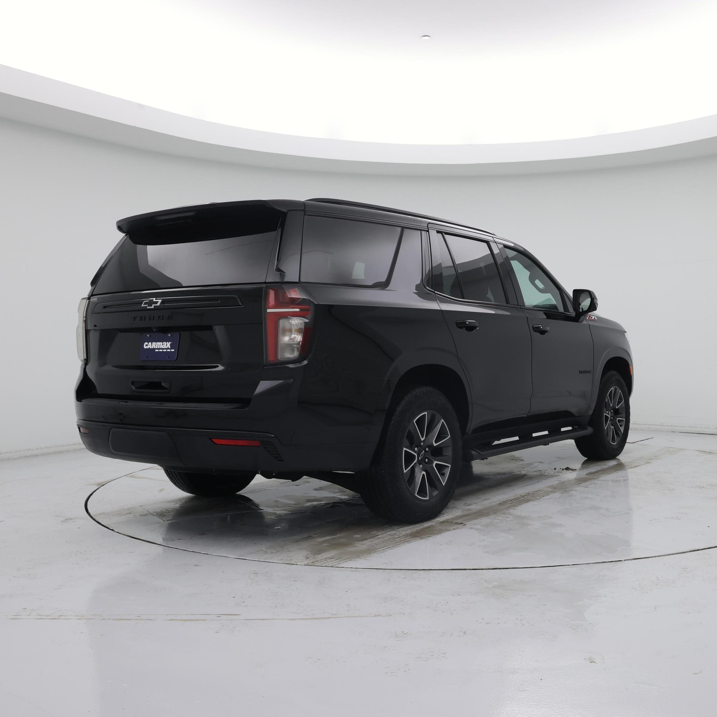 Thumbnail: 2024 Chevrolet Tahoe - 8