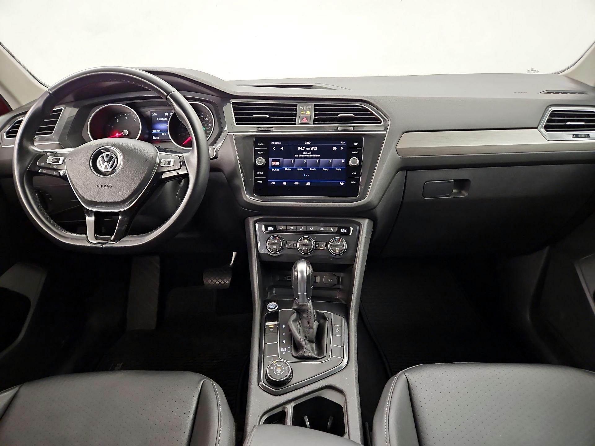 Thumbnail: 2019 Volkswagen Tiguan - 9