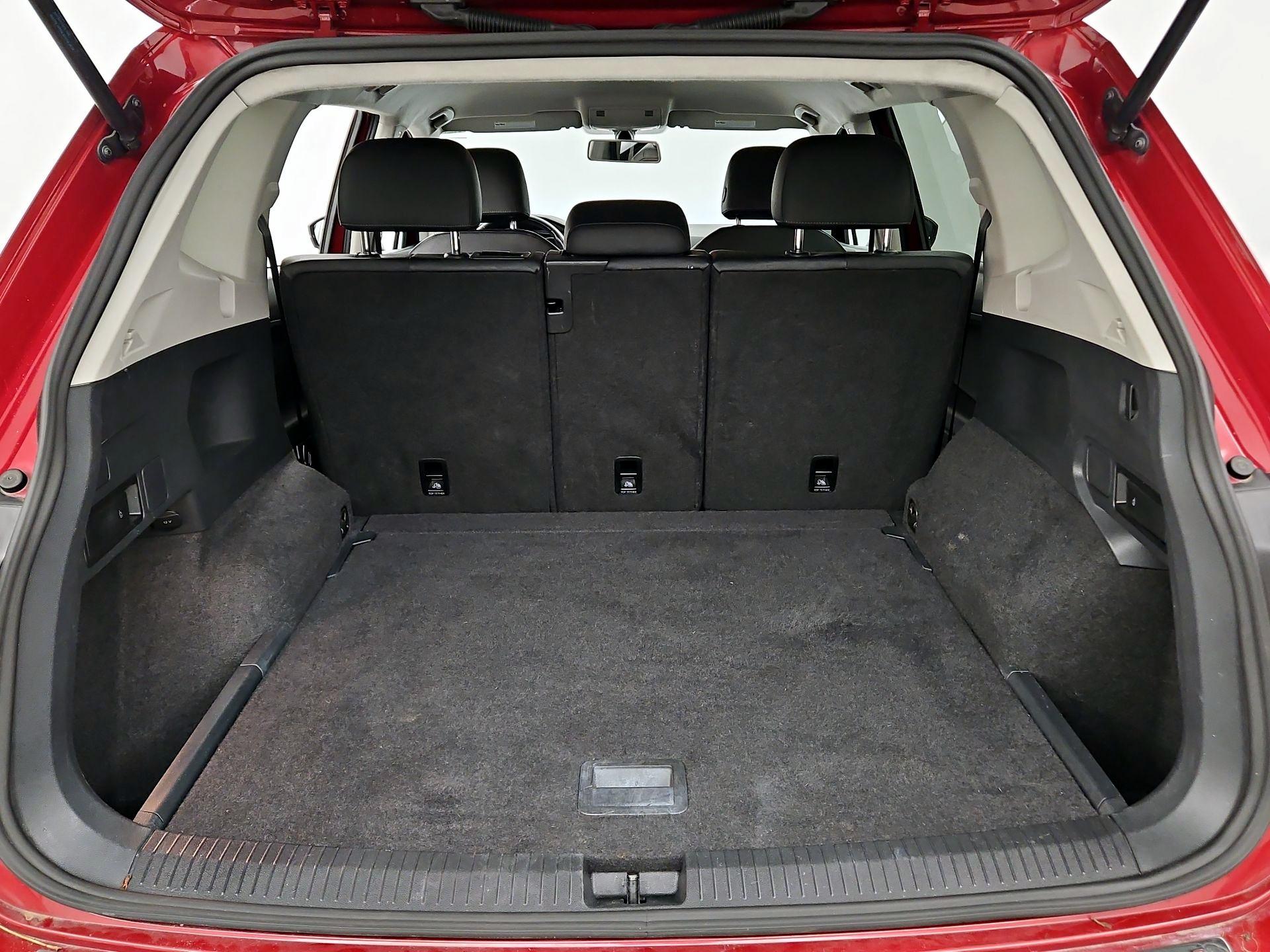 Thumbnail: 2019 Volkswagen Tiguan - 20