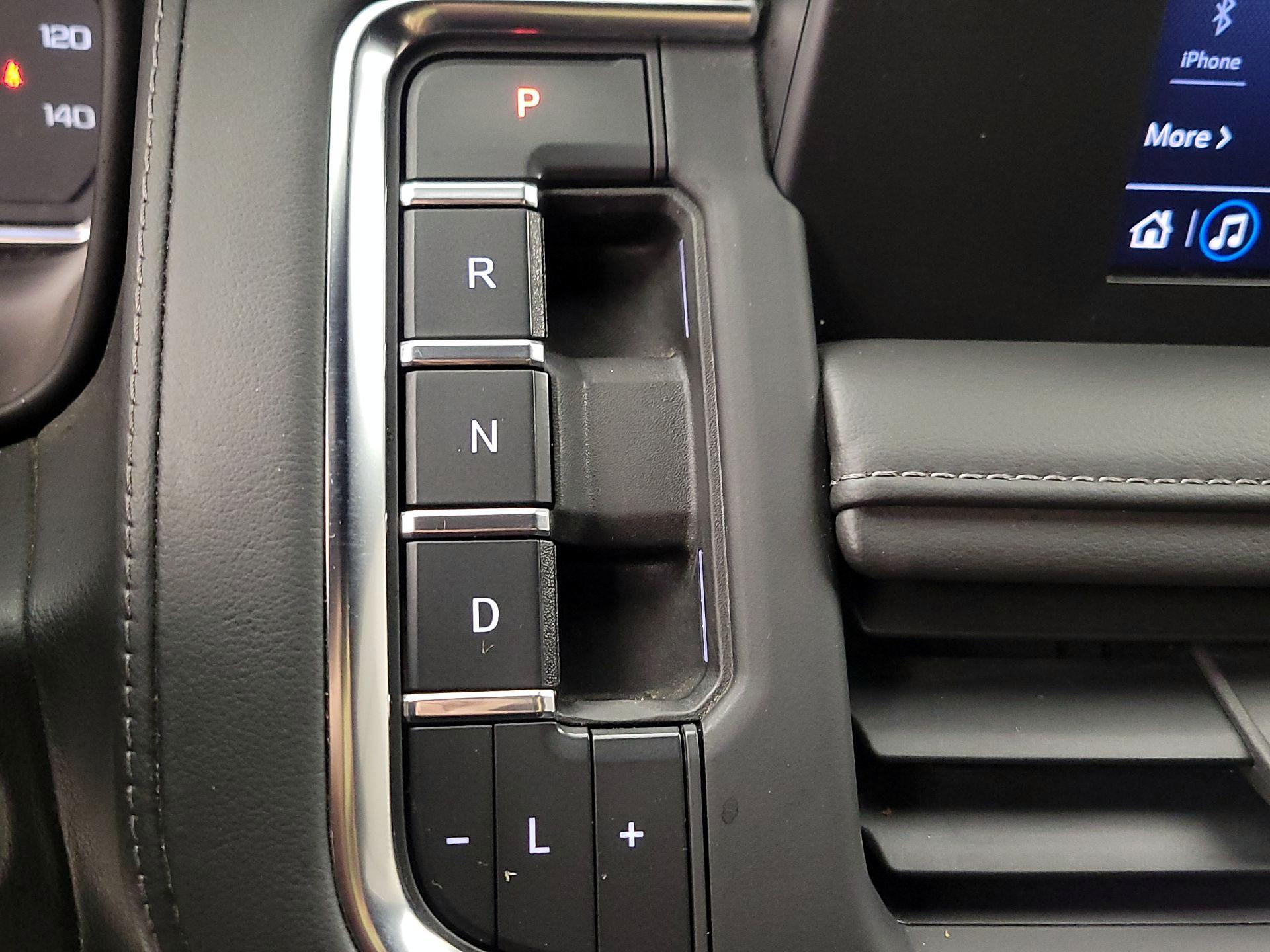 Thumbnail: 2023 Chevrolet Tahoe - 17