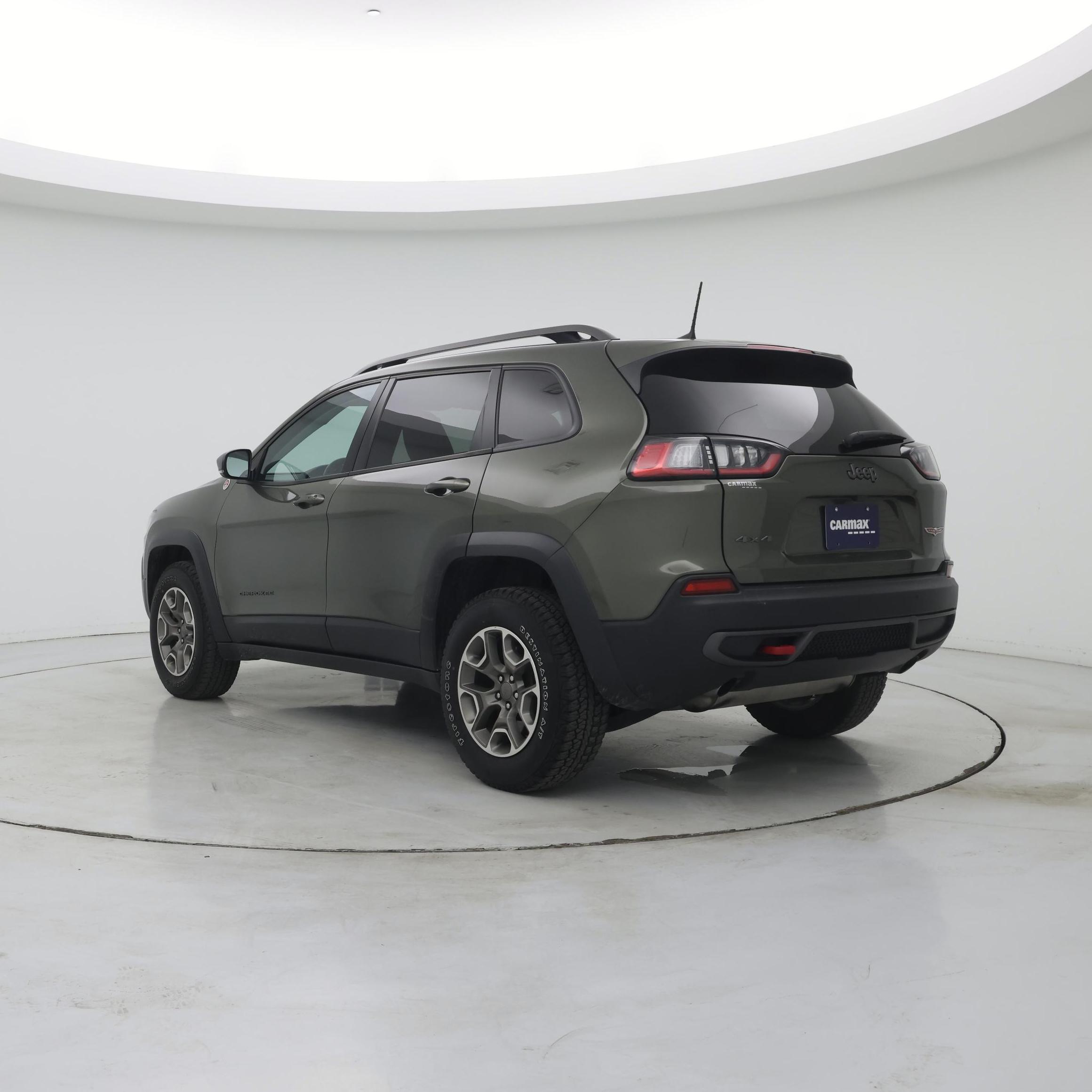 Thumbnail: 2020 Jeep Cherokee - 2