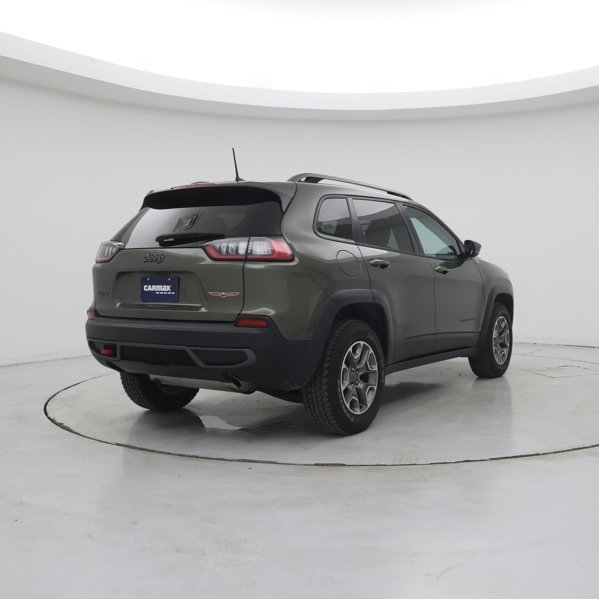 Thumbnail: 2020 Jeep Cherokee - 8