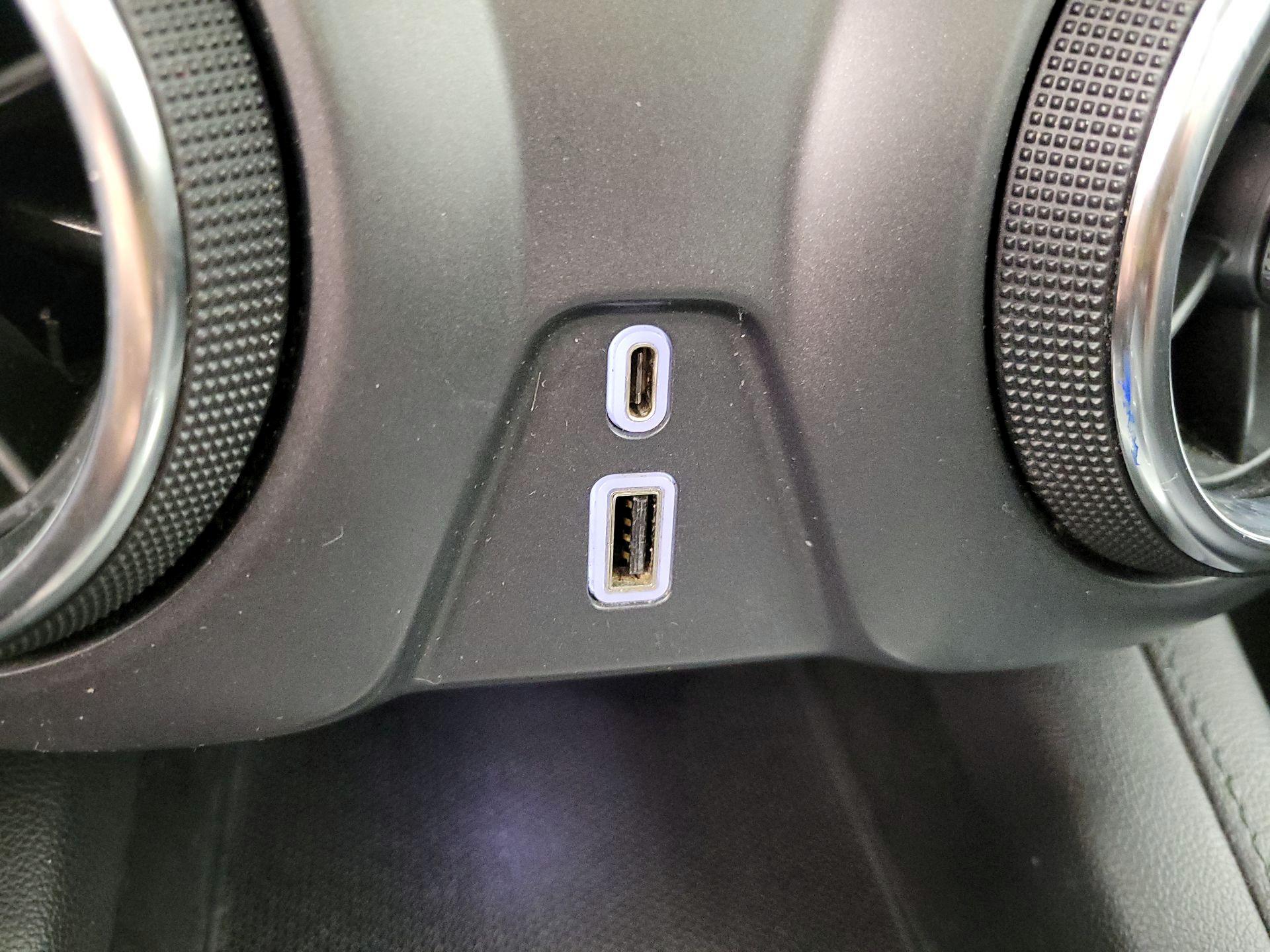 Thumbnail: 2021 Chevrolet Blazer - 18