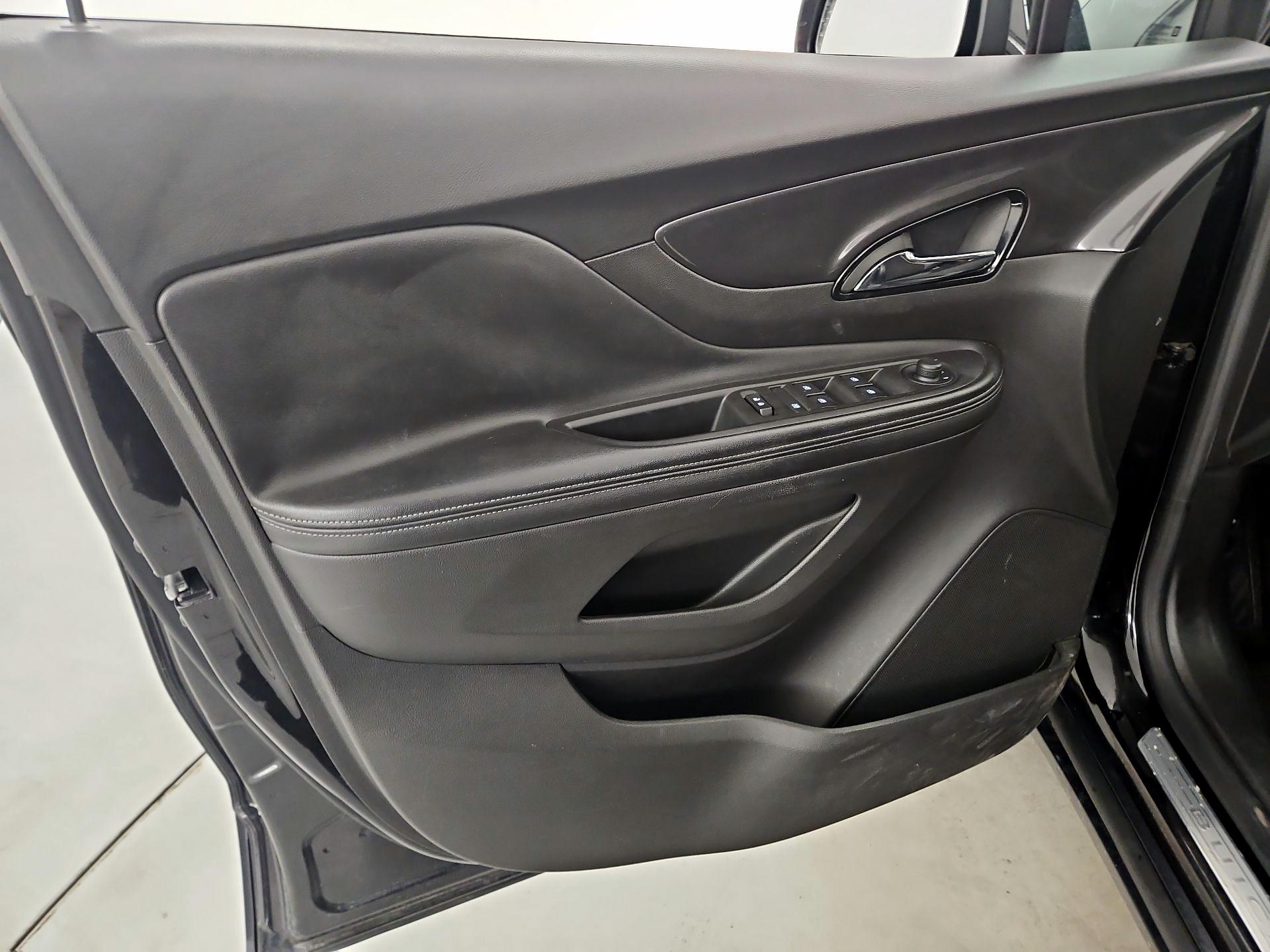 Thumbnail: 2018 Buick Encore - 12