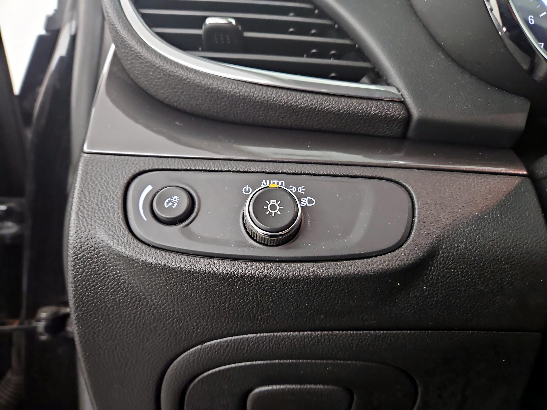 Thumbnail: 2018 Buick Encore - 13