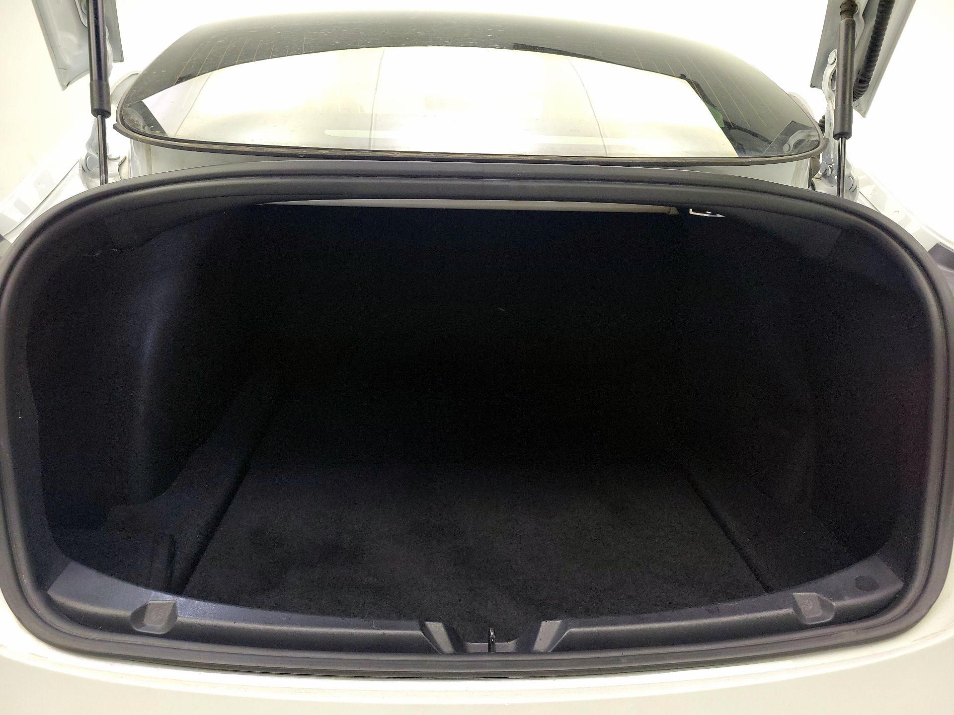 Thumbnail: 2020 Tesla Model 3 - 20