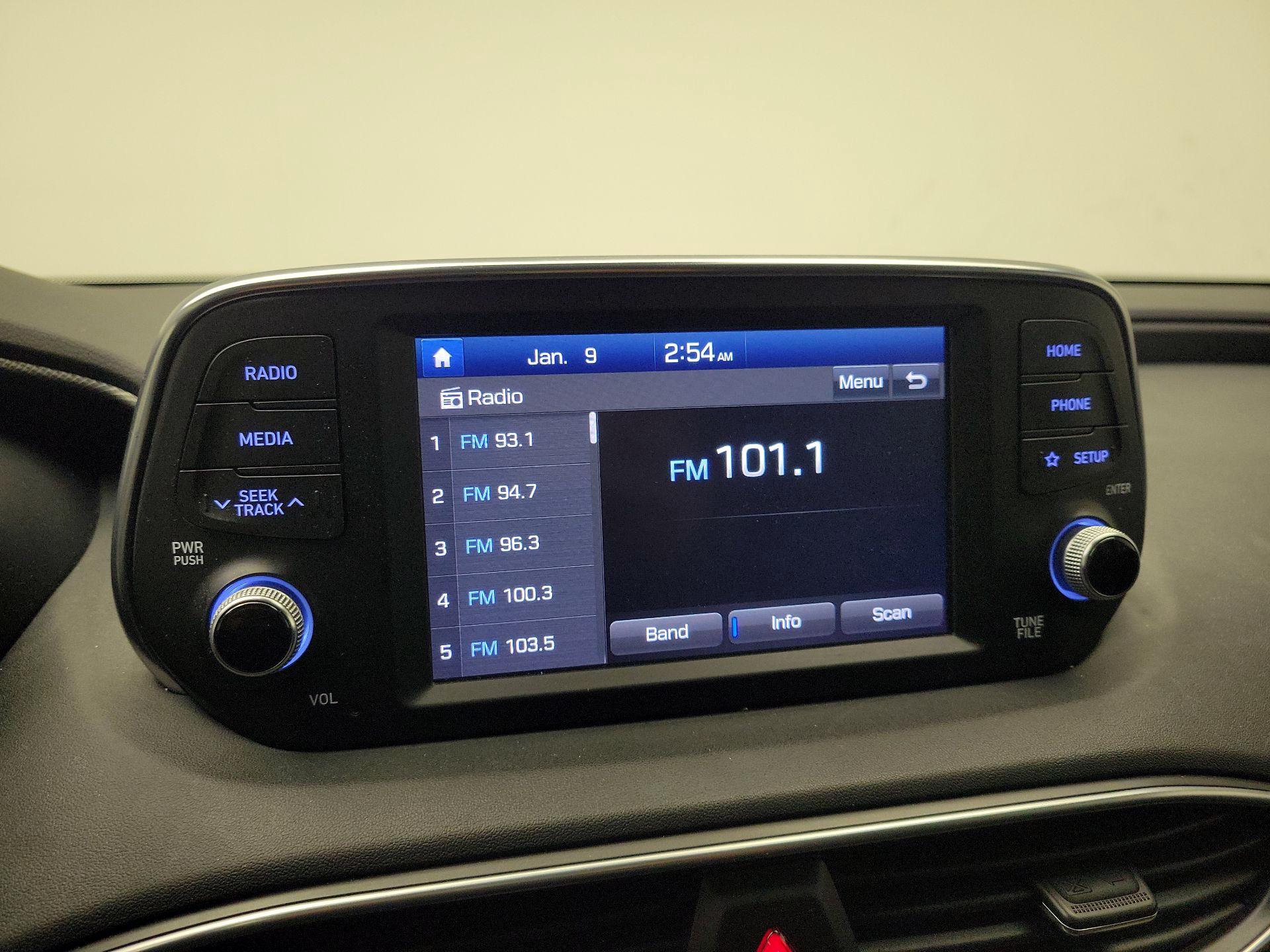 Thumbnail: 2019 Hyundai Santa Fe - 15