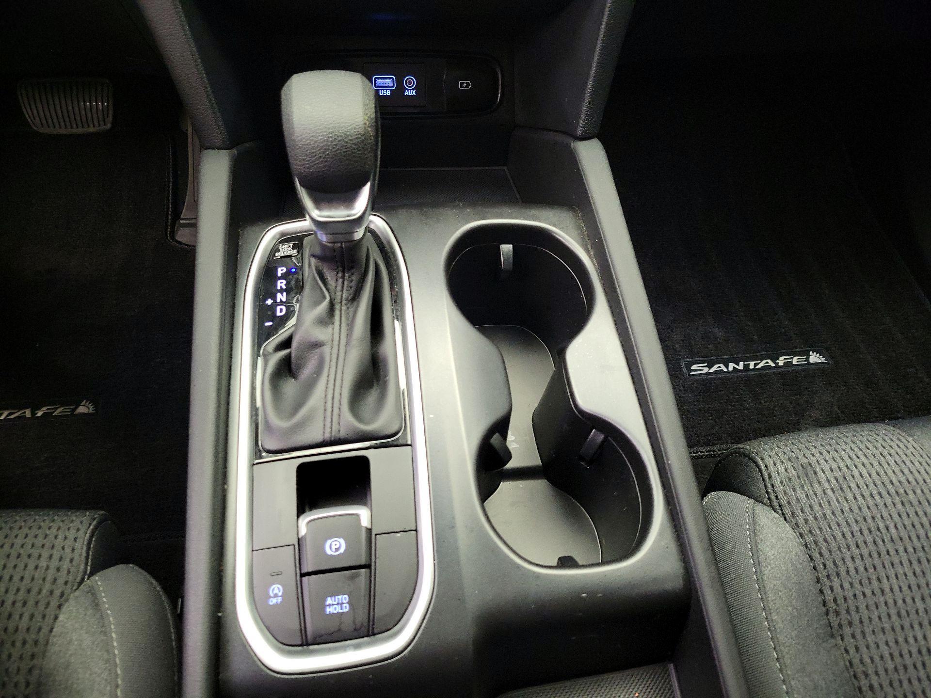 Thumbnail: 2019 Hyundai Santa Fe - 17