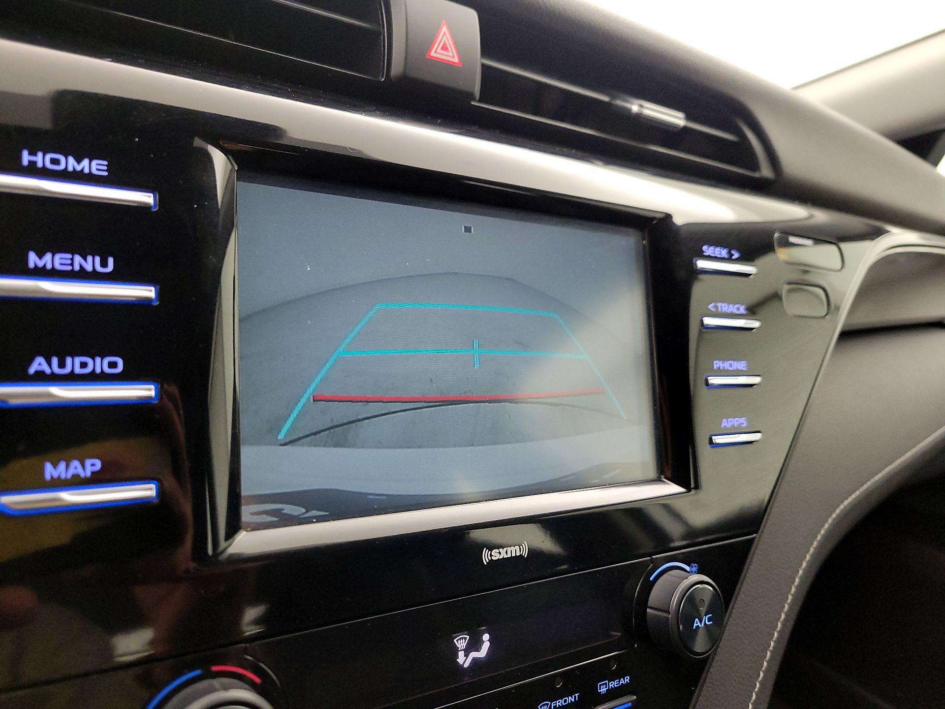 Thumbnail: 2020 Toyota Camry - 14