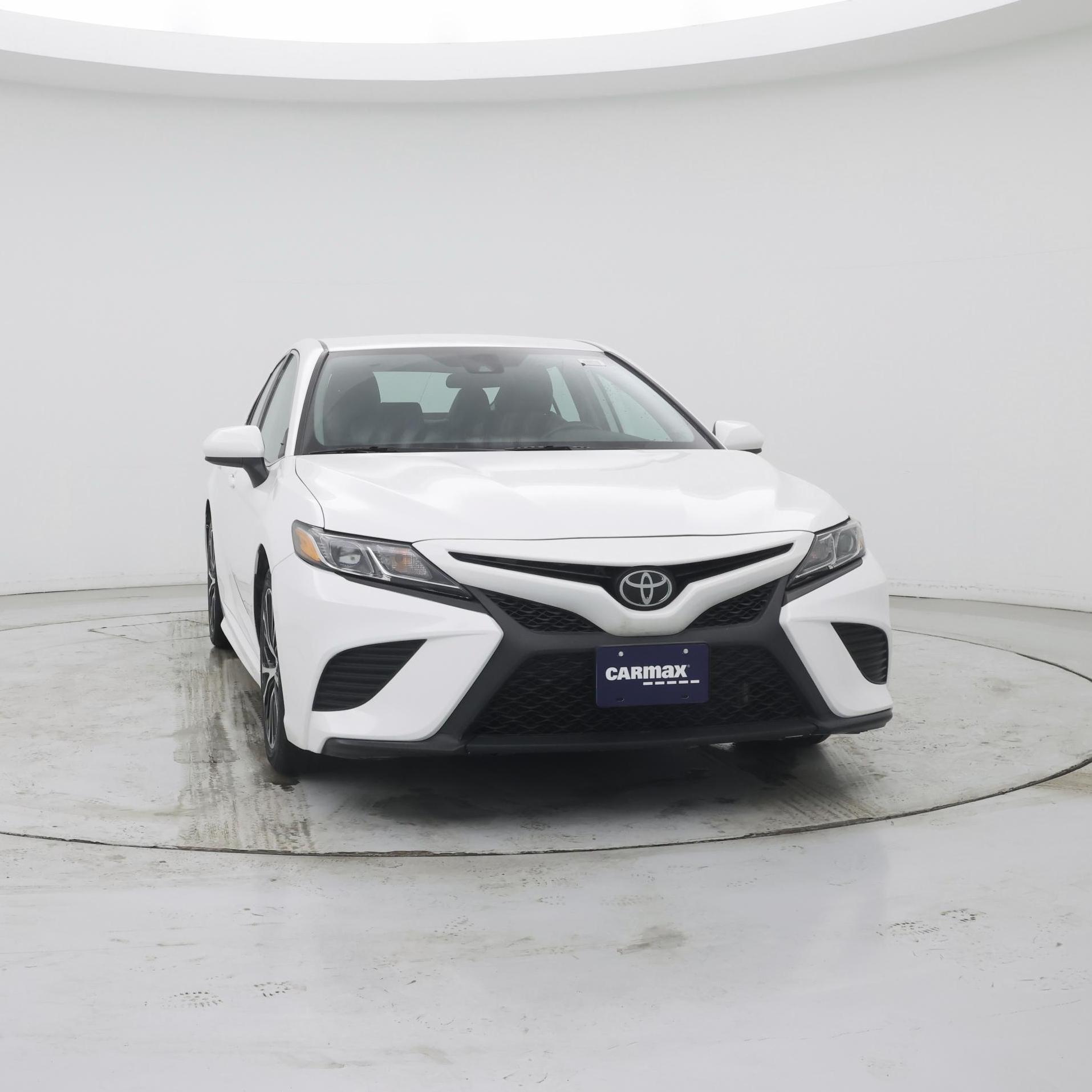 Thumbnail: 2020 Toyota Camry - 5