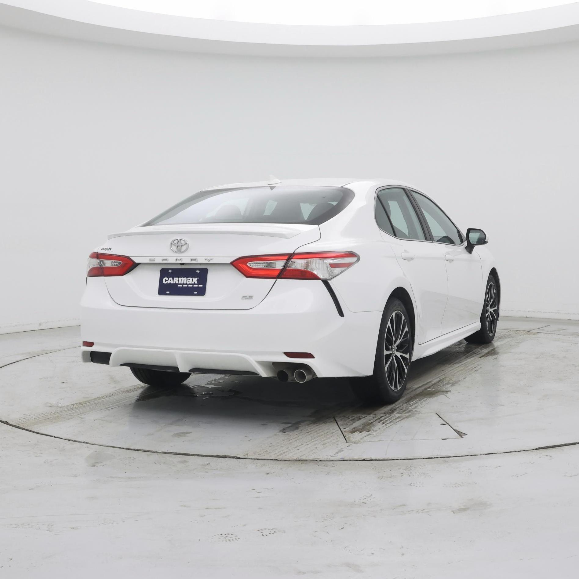 Thumbnail: 2020 Toyota Camry - 8