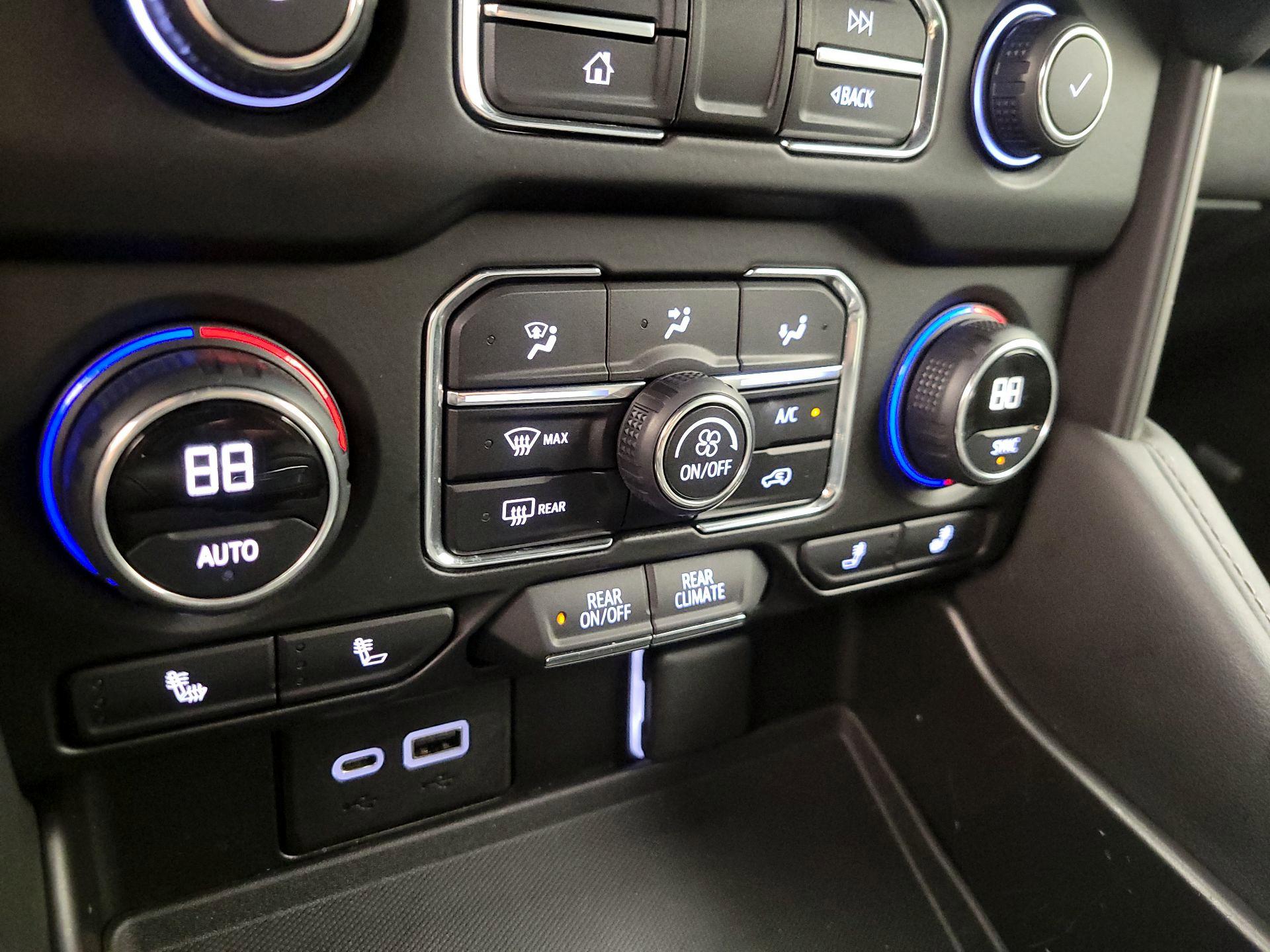 Thumbnail: 2021 Chevrolet Tahoe - 16