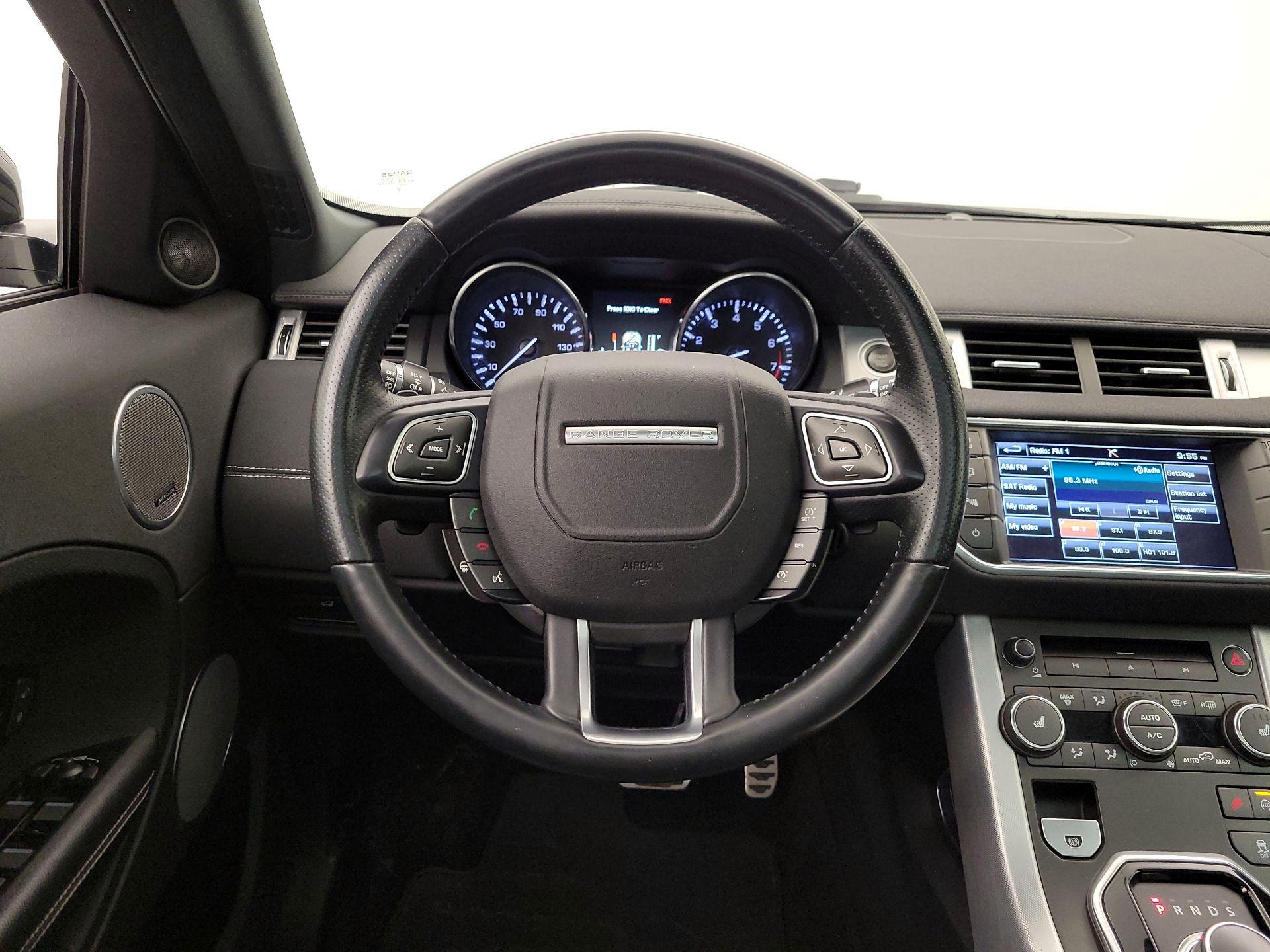 Thumbnail: 2015 Land Rover Range Rover Evoque - 10