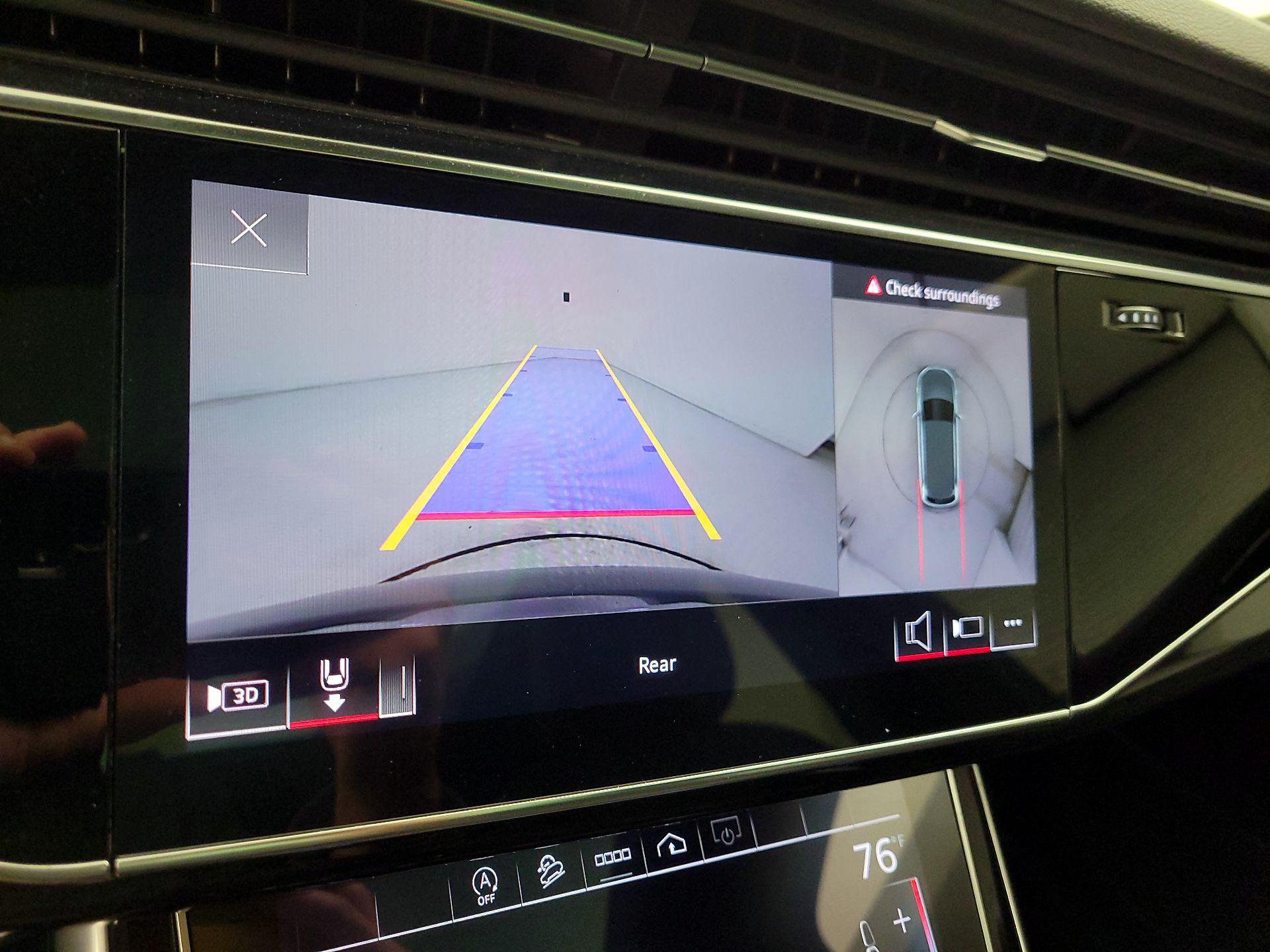 Thumbnail: 2021 Audi Q7 - 15